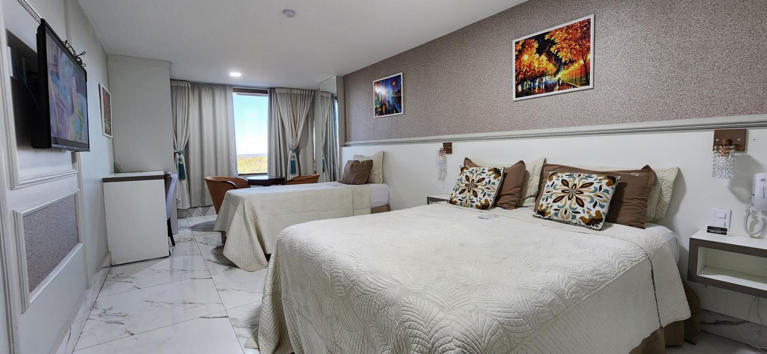 Luxury Triple Room