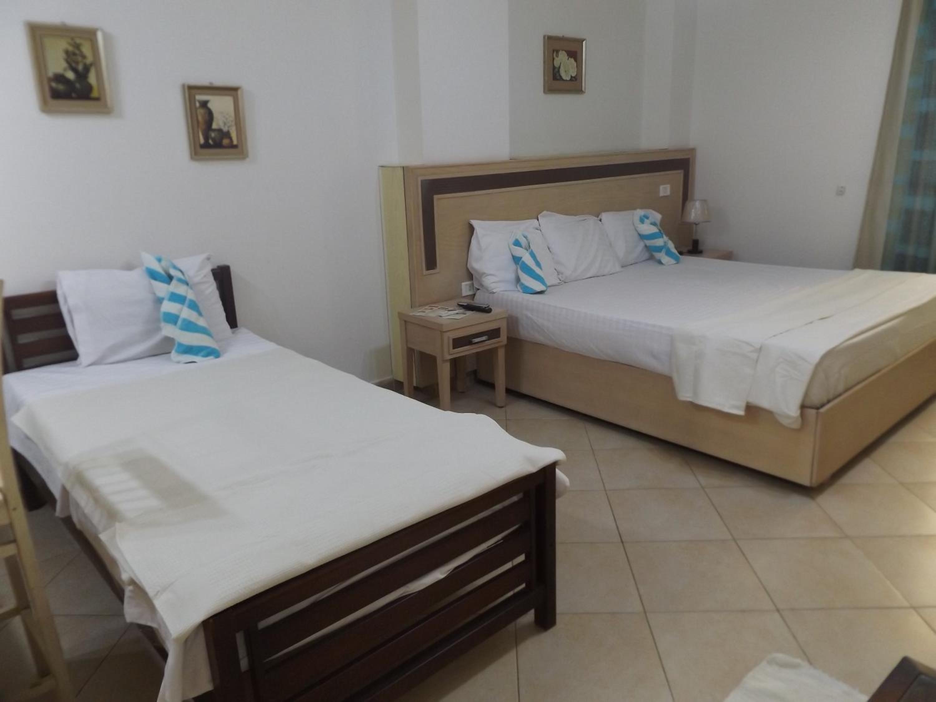 Monolocale con Divano-Letto