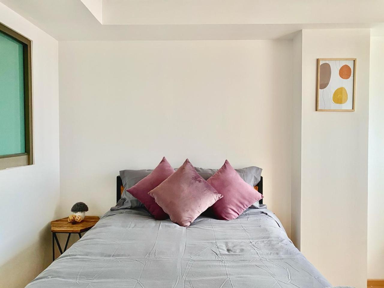 Classic Apartment photo 2