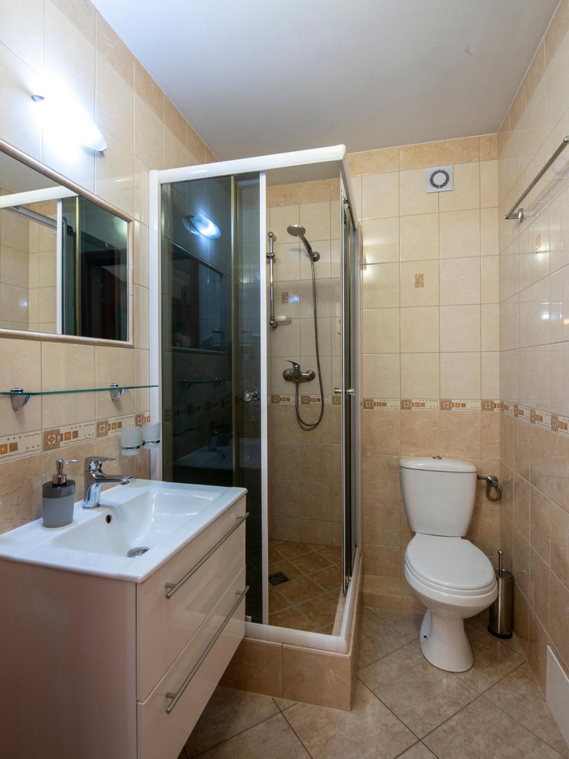Double or Twin Room with Balcony photo 3
