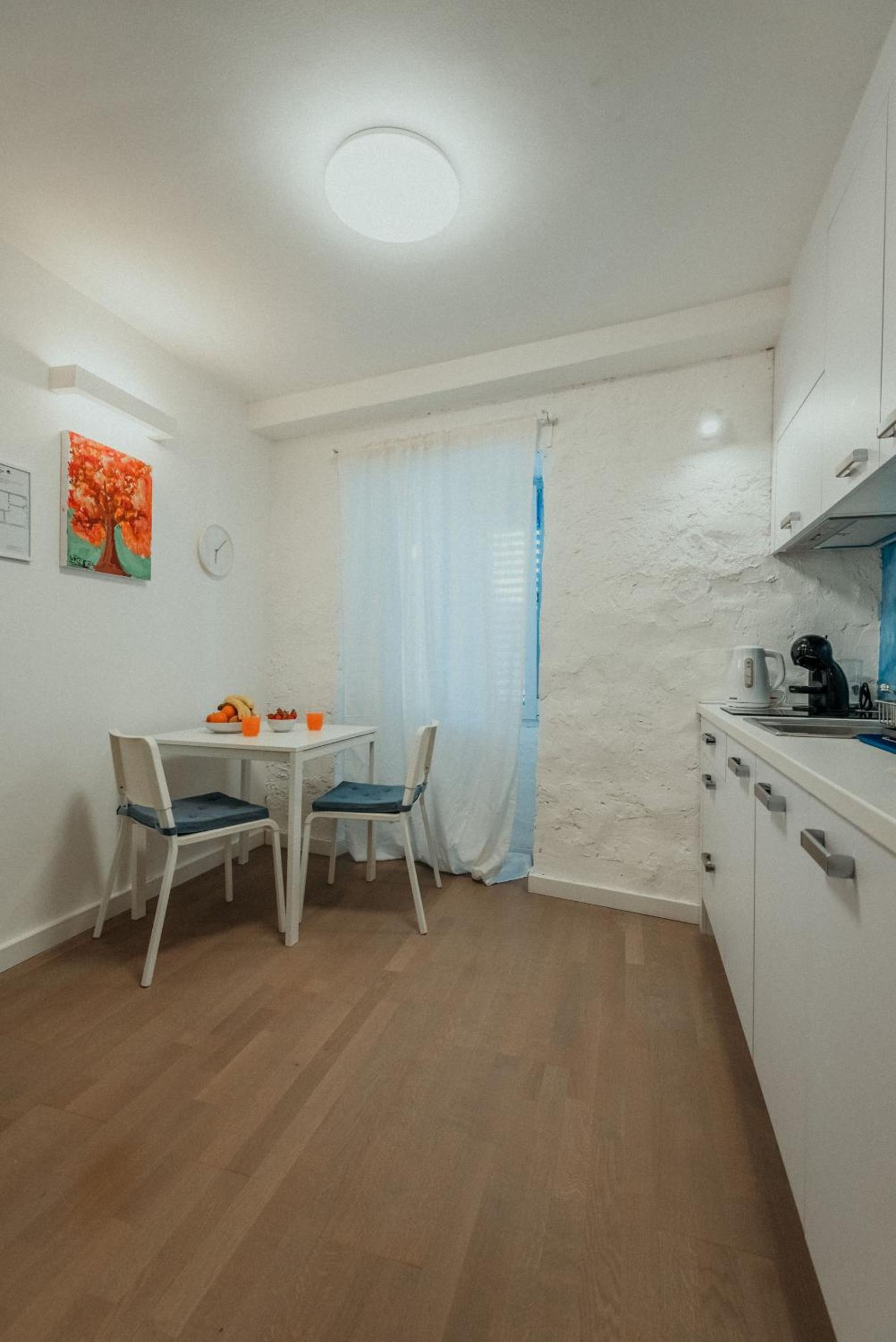 Apartment - Ground Floor photo 2