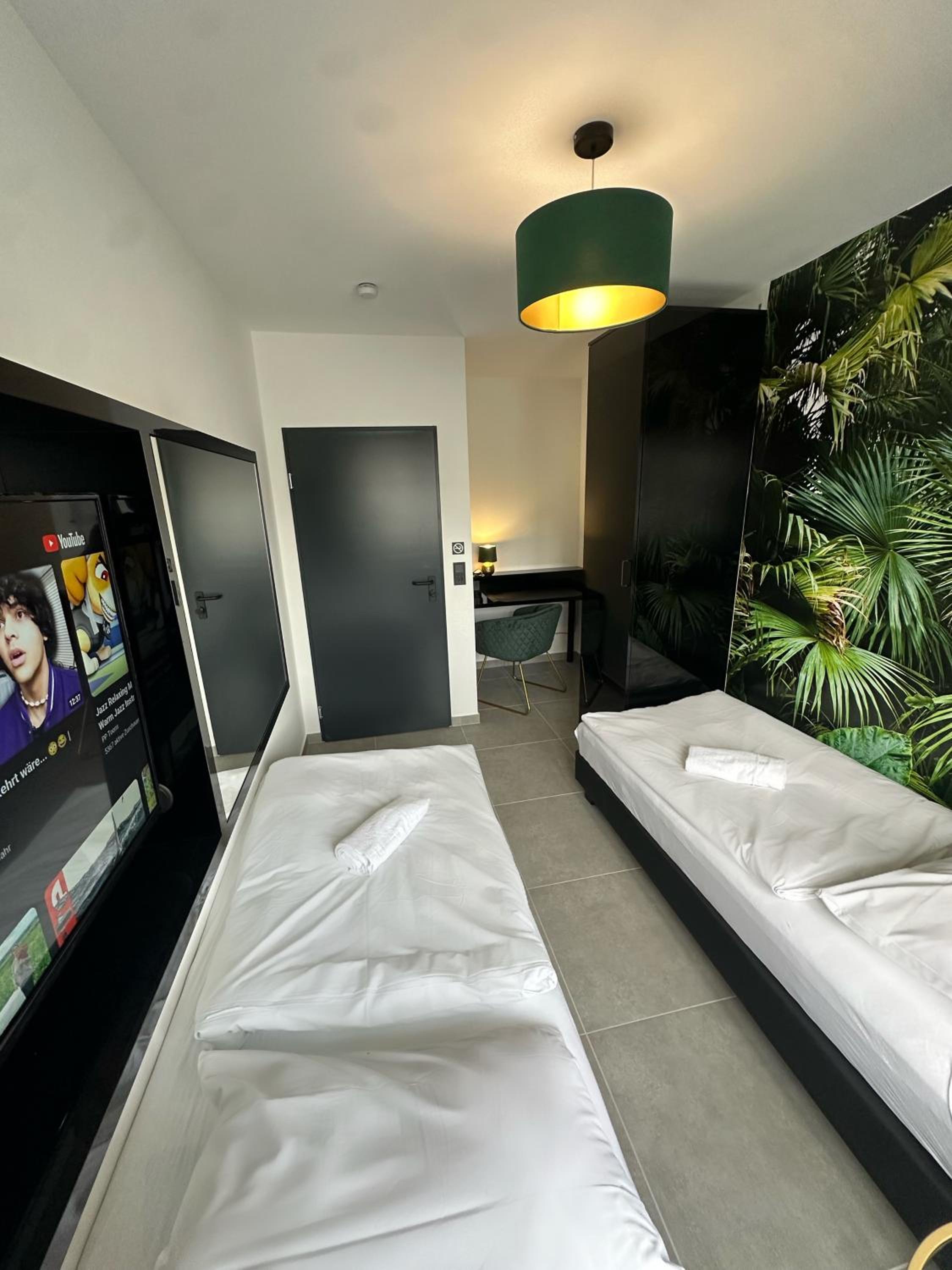 Double or Twin Room with Shared Bathroom photo 3