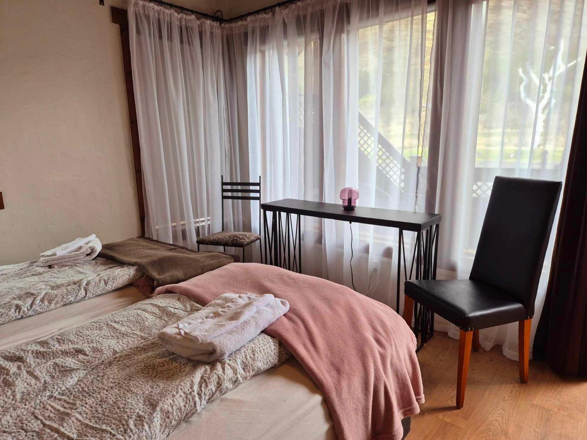 Double Room With Private Bathroom photo 1