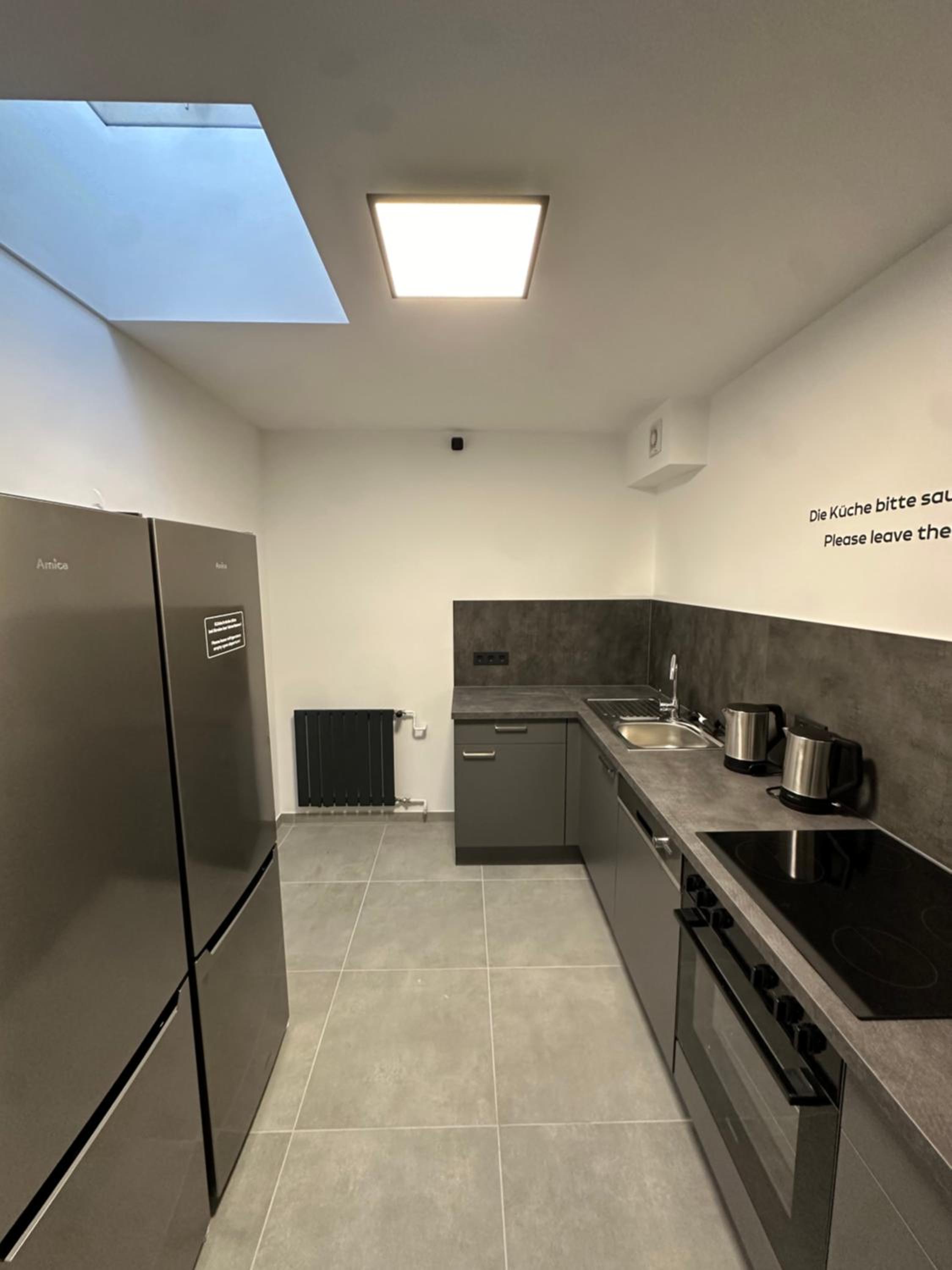 Double or Twin Room with Shared Bathroom photo 2
