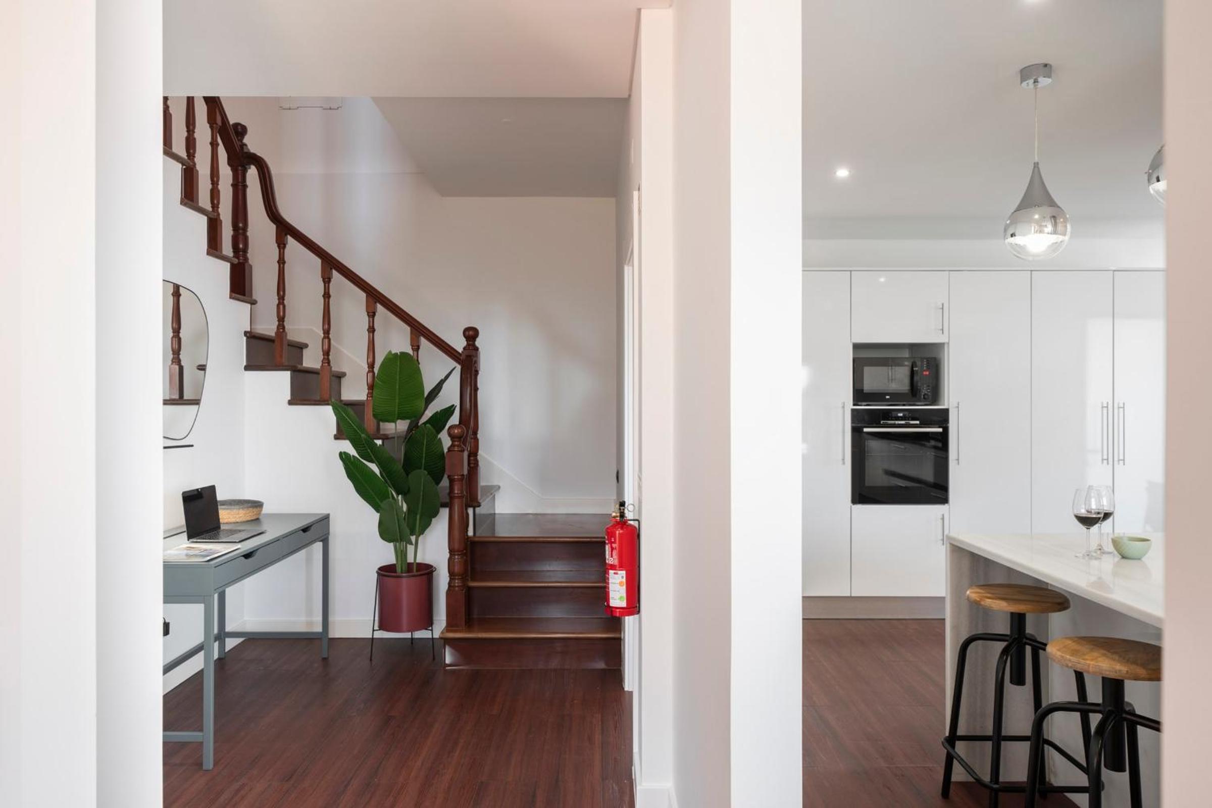 Three-Bedroom House photo 2