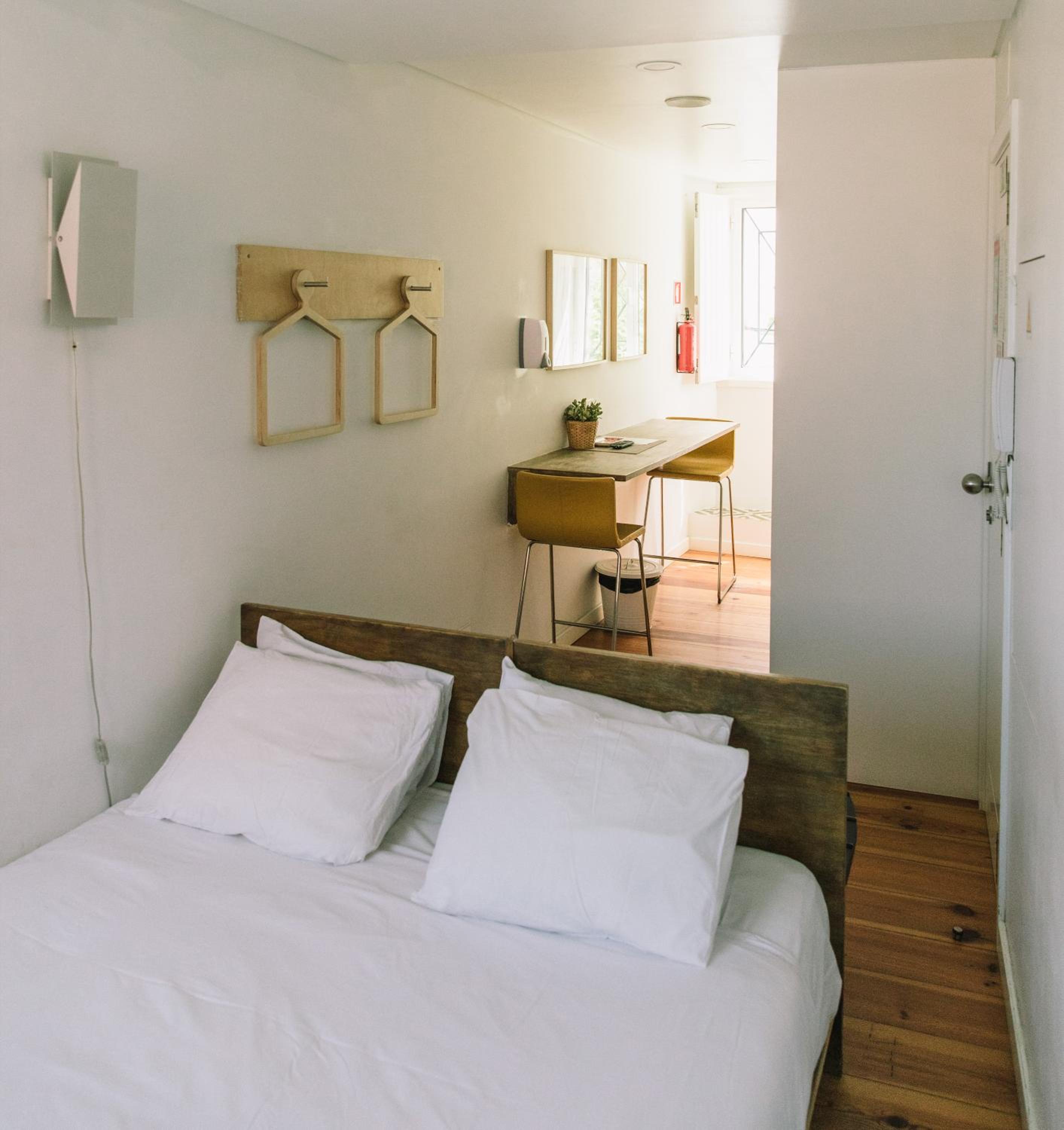 Studio Apartment photo 1