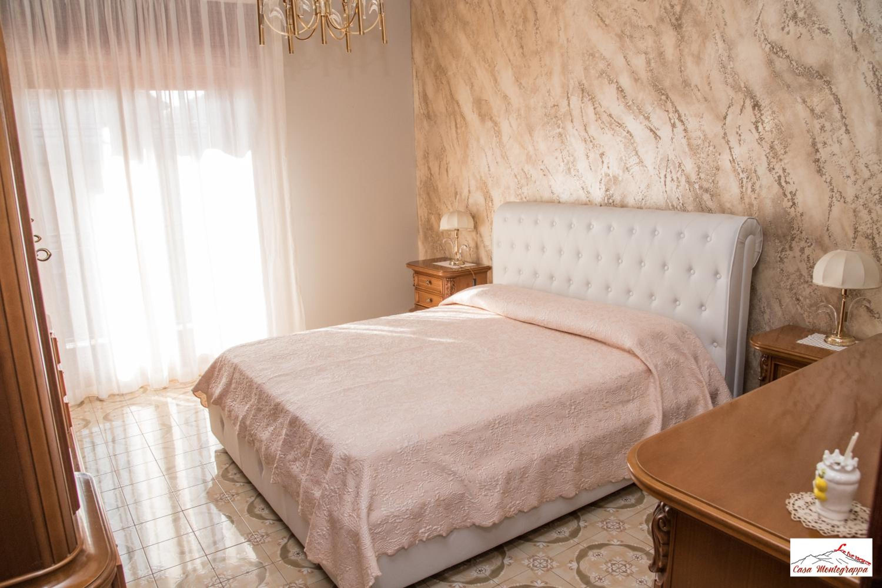 Two-Bedroom Apartment with Balcony photo 1