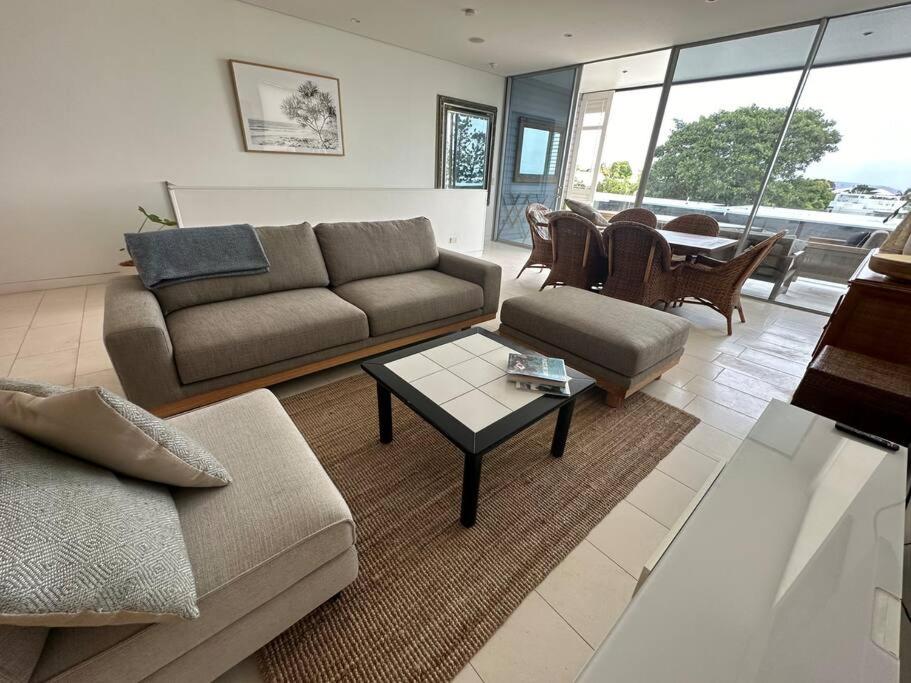 Three-Bedroom Apartment photo 1