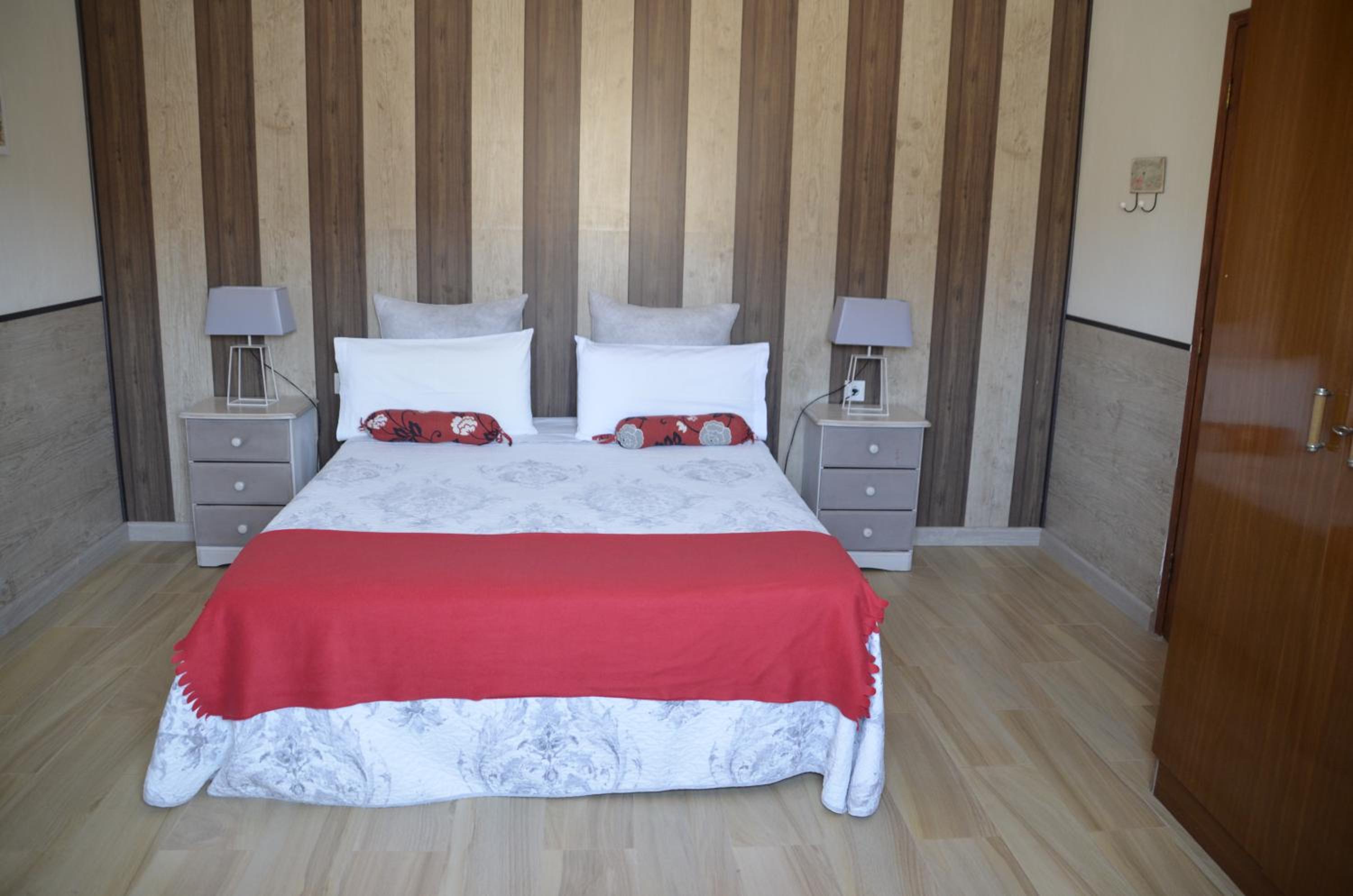 Casa de cuatro habitaciones