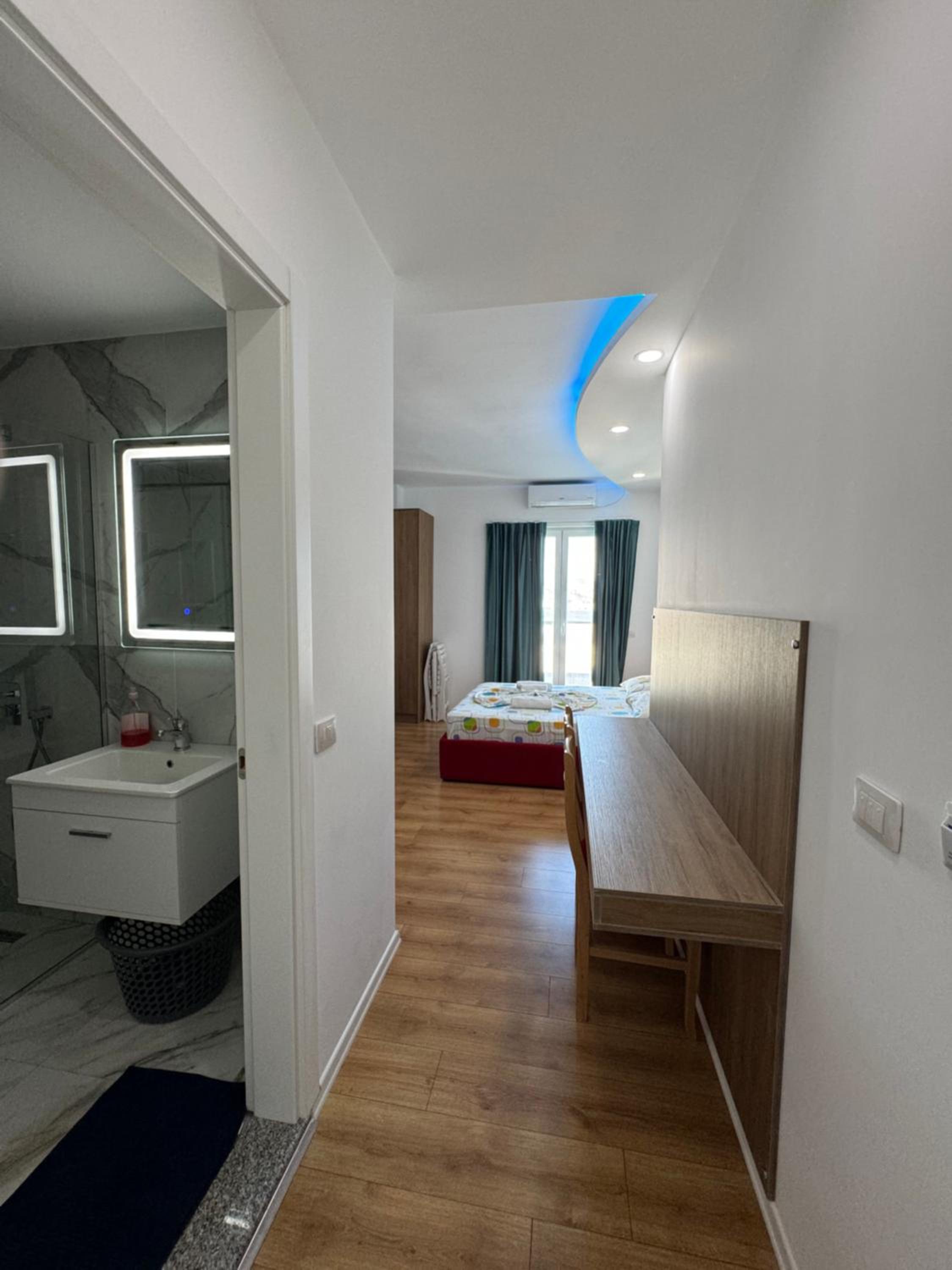 Double Room with Private Bathroom photo 2