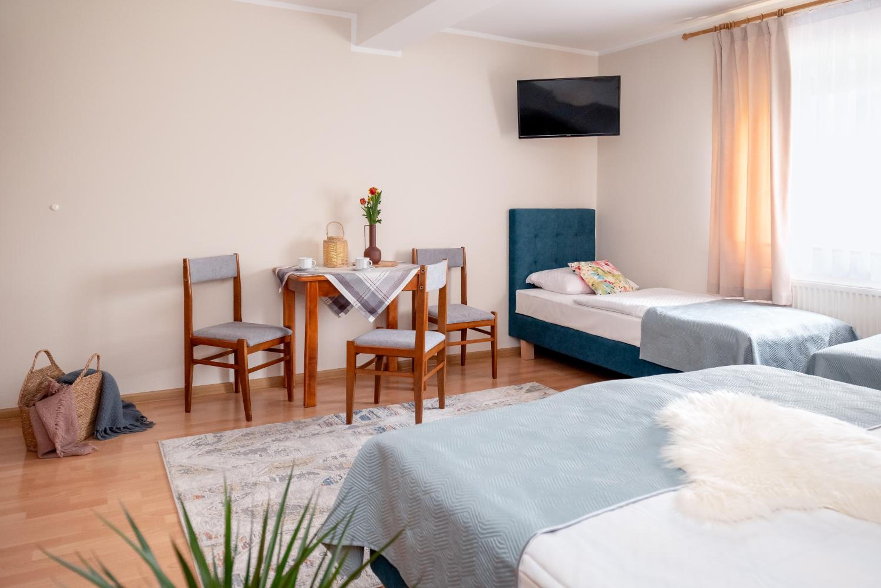 Quadruple Room with Private Bathroom