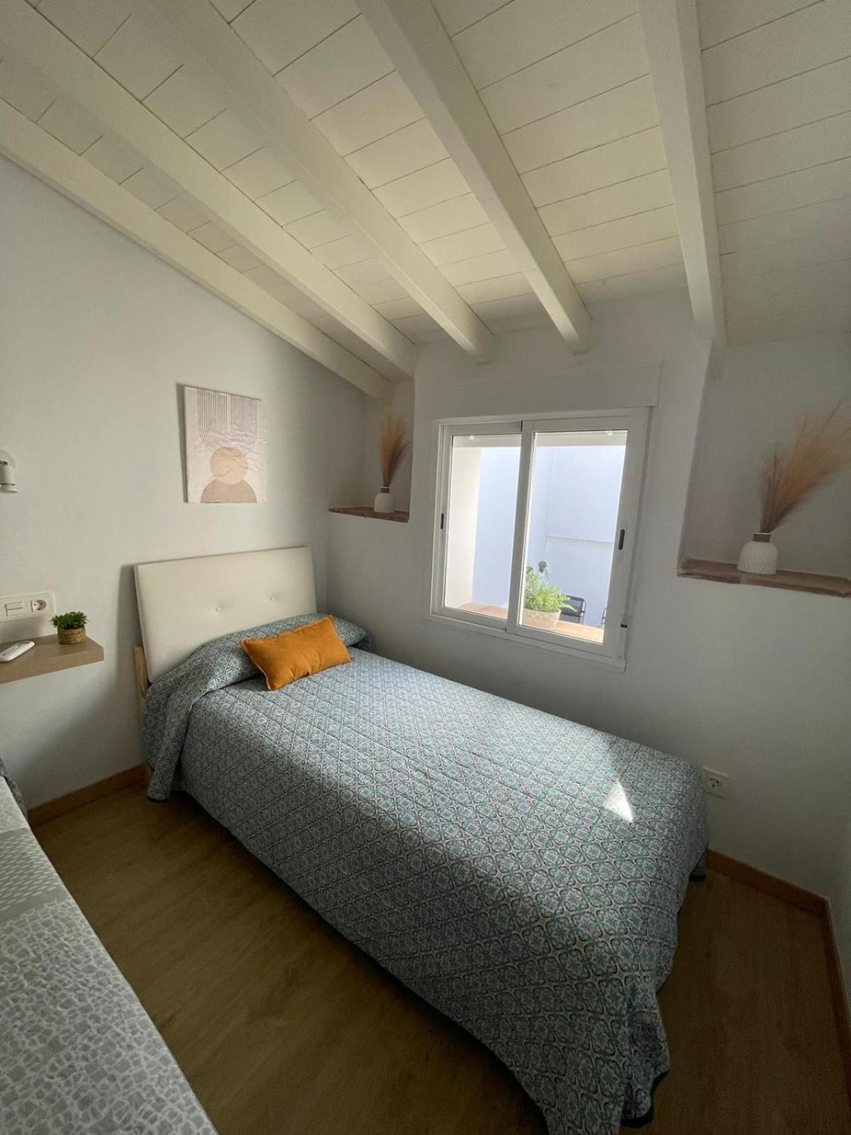Two-Bedroom House photo 2