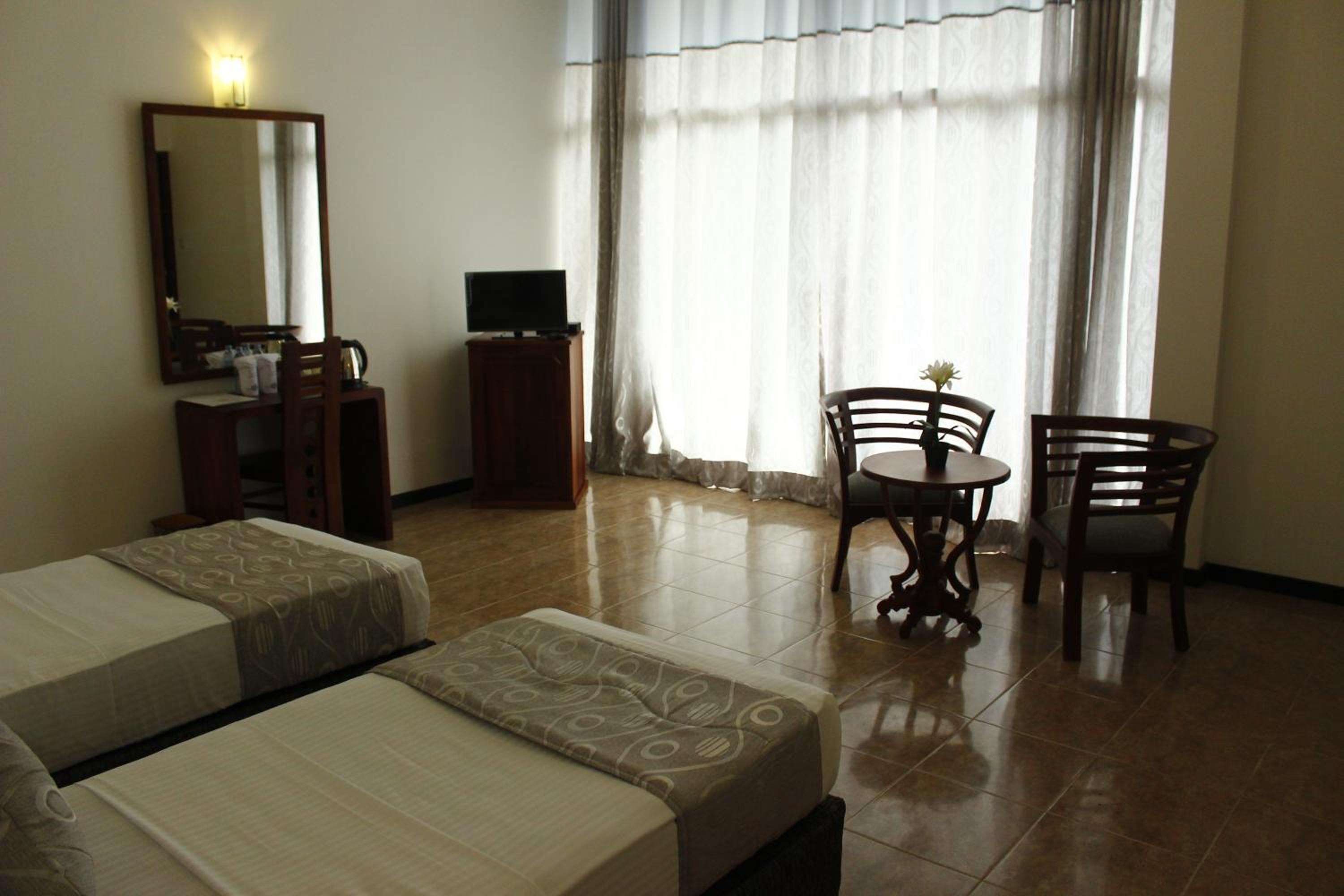 Habitación Doble Deluxe con Balcón