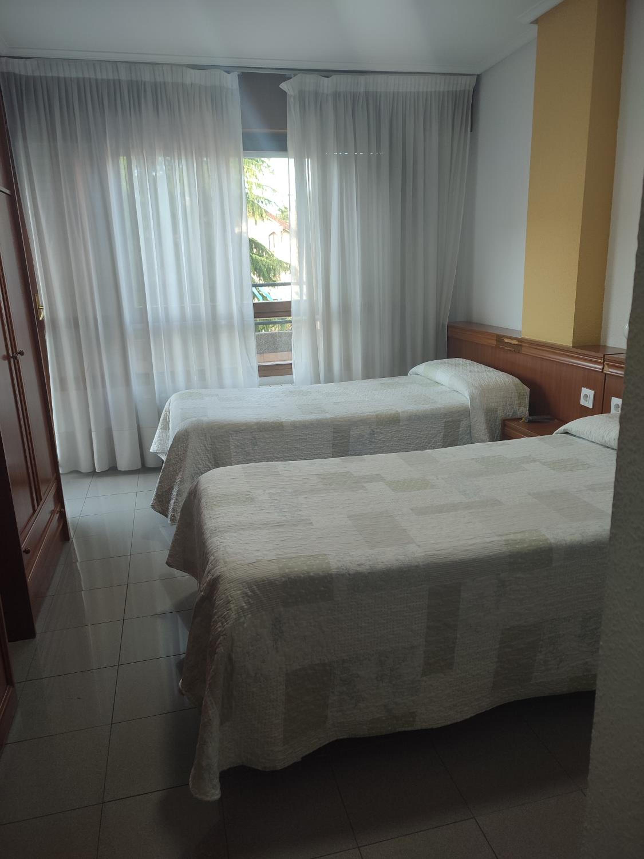 Habitación Doble o con Dos Camas