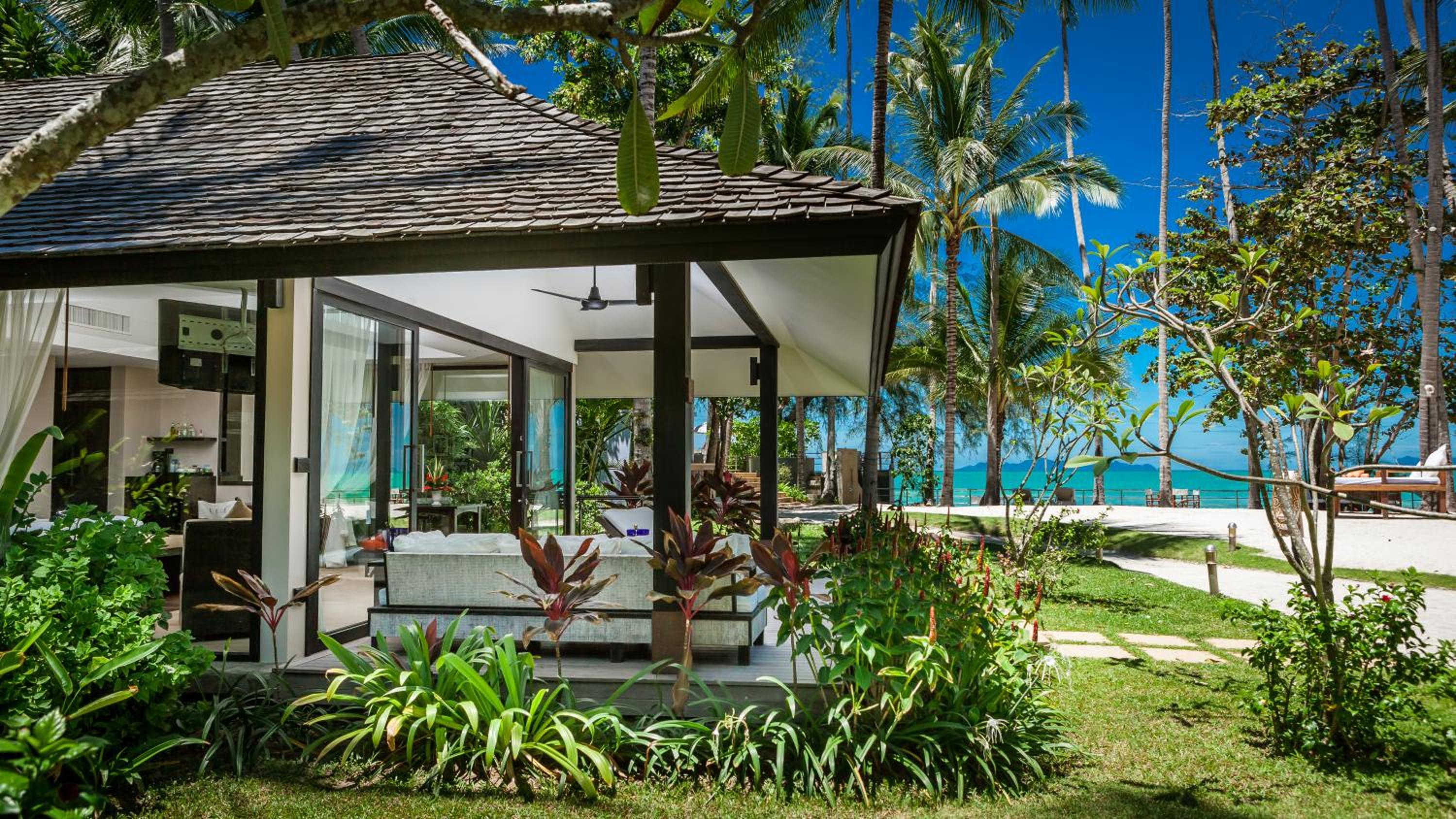 Villa with Sea View - Photo 4