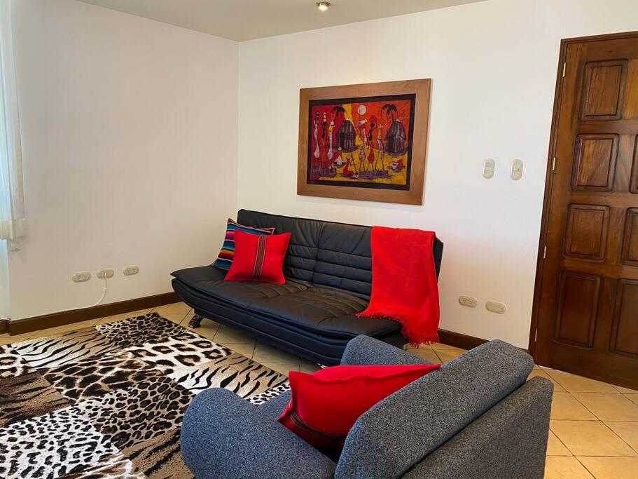 Three-Bedroom Apartment photo 3