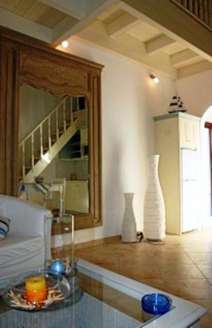Apartment (4 Adults) - Split Level With Sea View photo 3