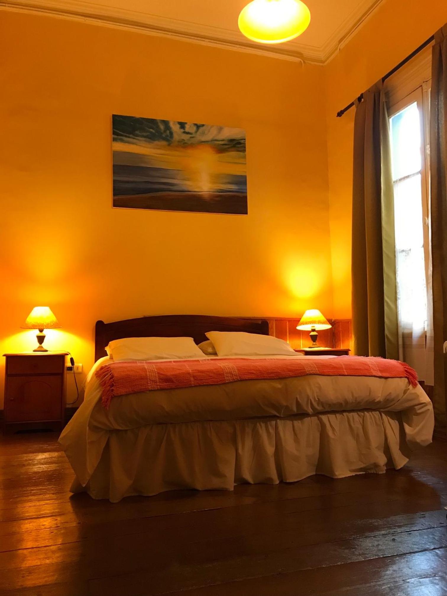 Double Room with Private Bathroom photo 2