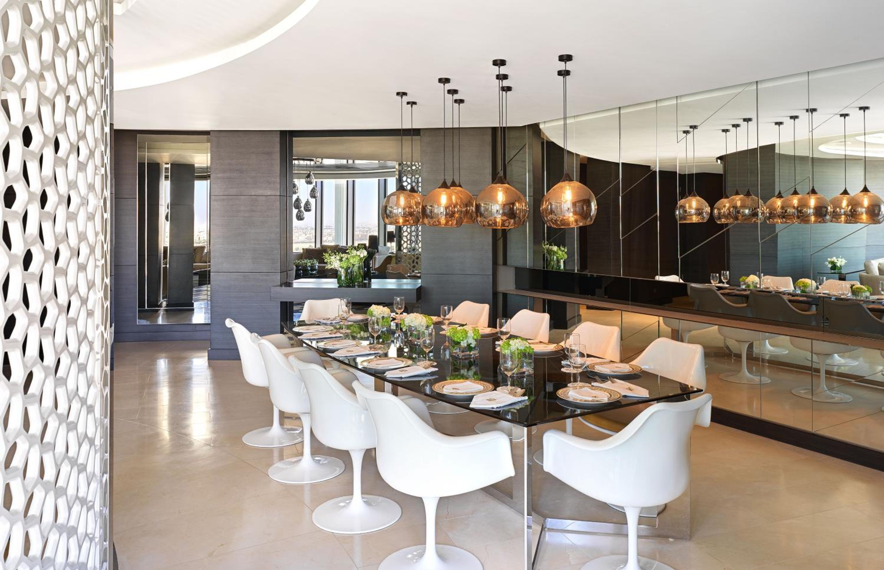 Three Bedroom Royal Suite - Nonsmoking