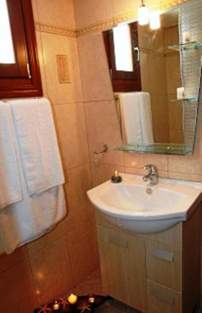 Studio (2 Adults) with Sea View photo 3