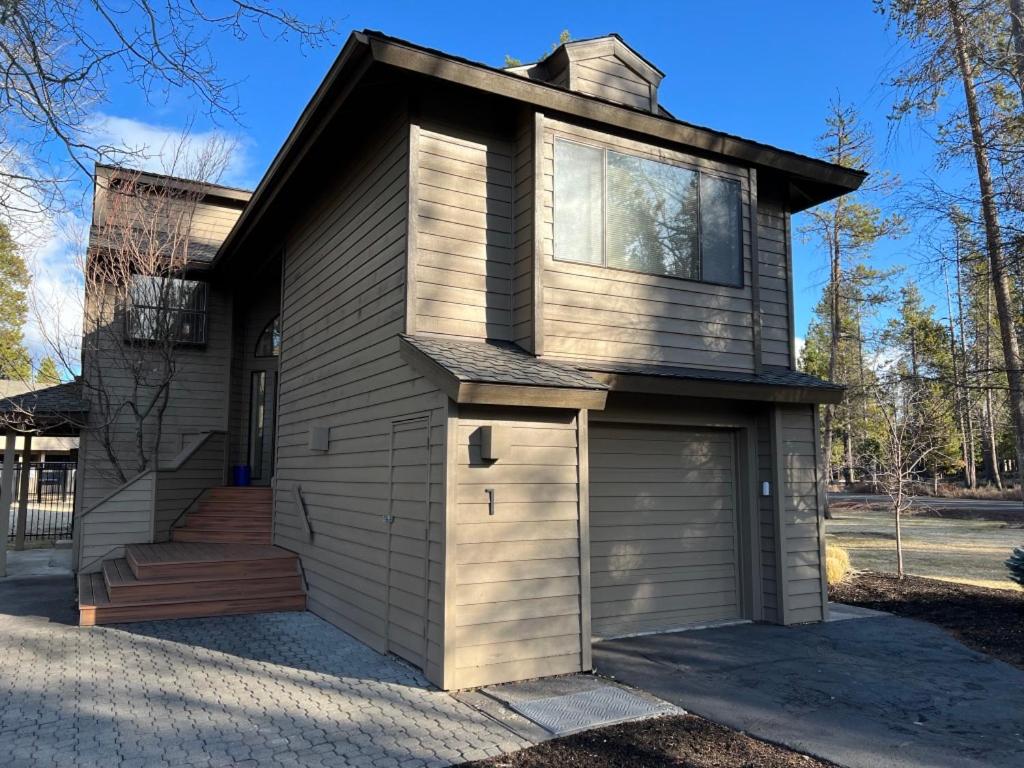 One-Bedroom House photo 2