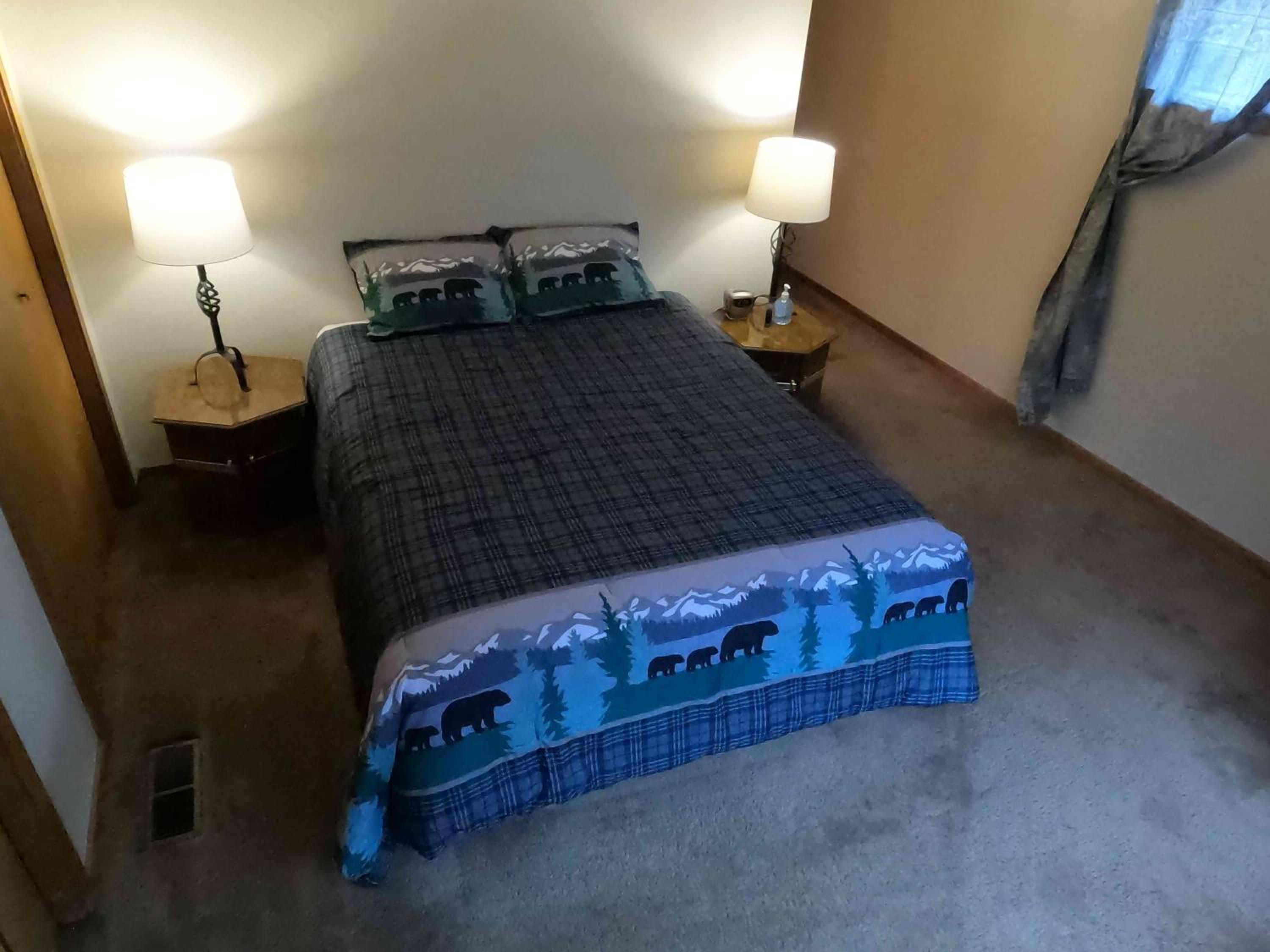 One-Bedroom House photo 1