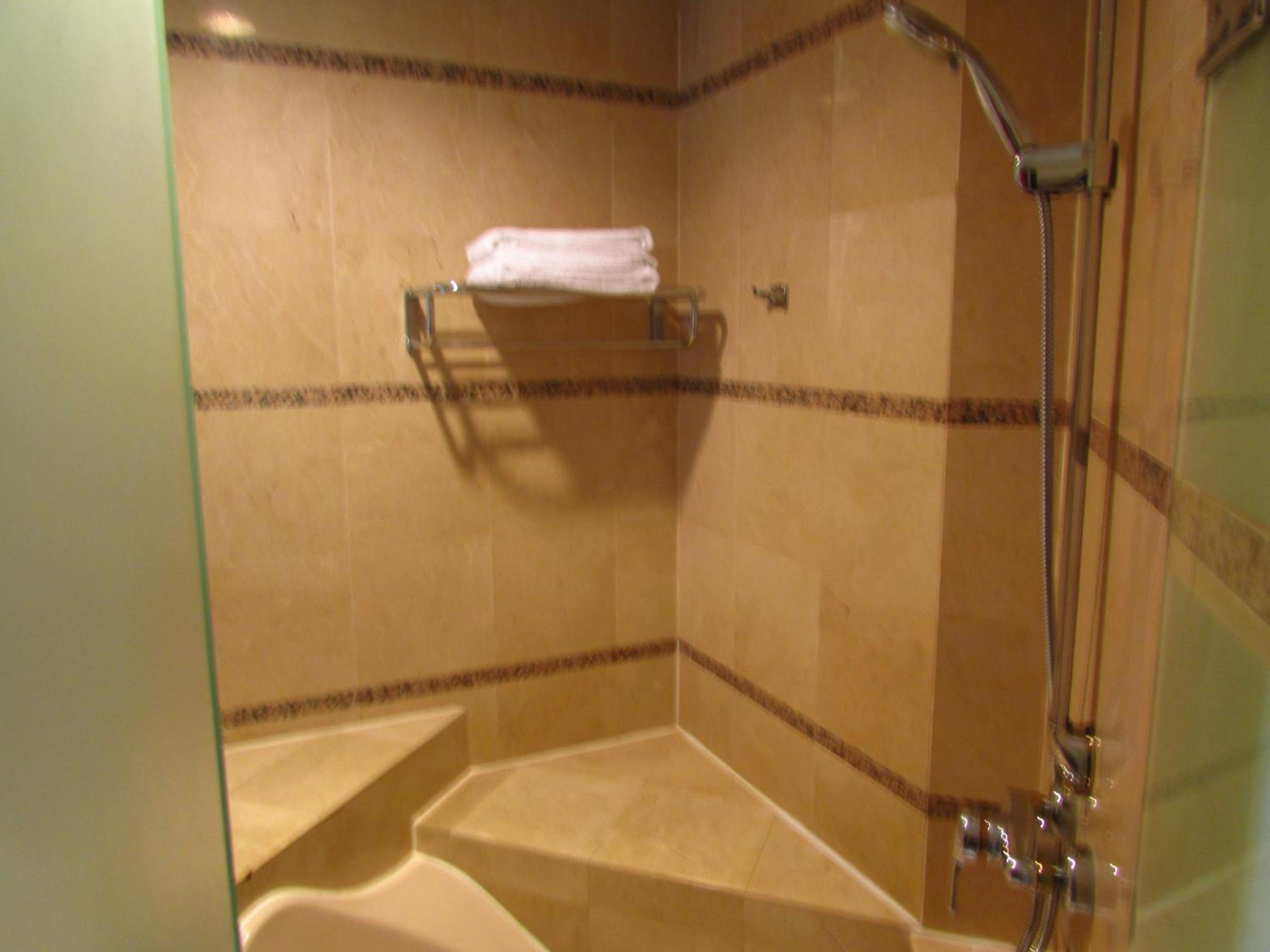 Executive One-Bedroom Apartment