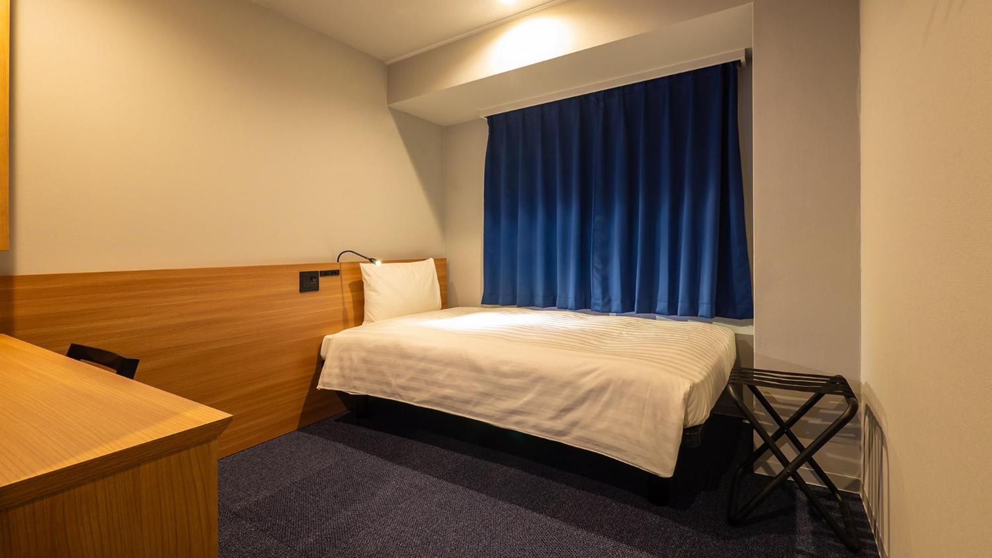 Single Room - Smoking, photo 7