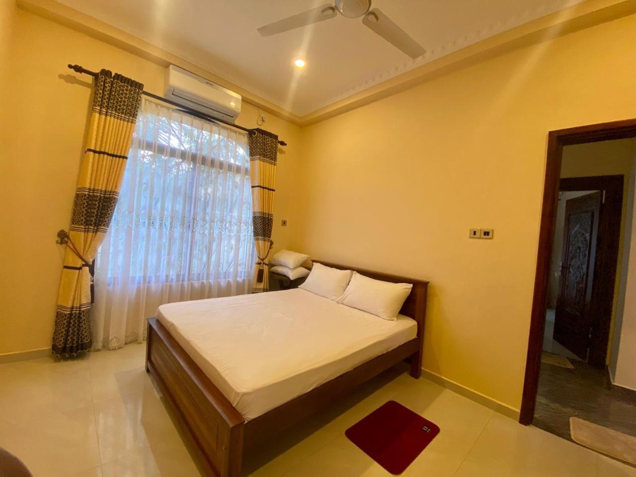 Deluxe Apartment photo 2
