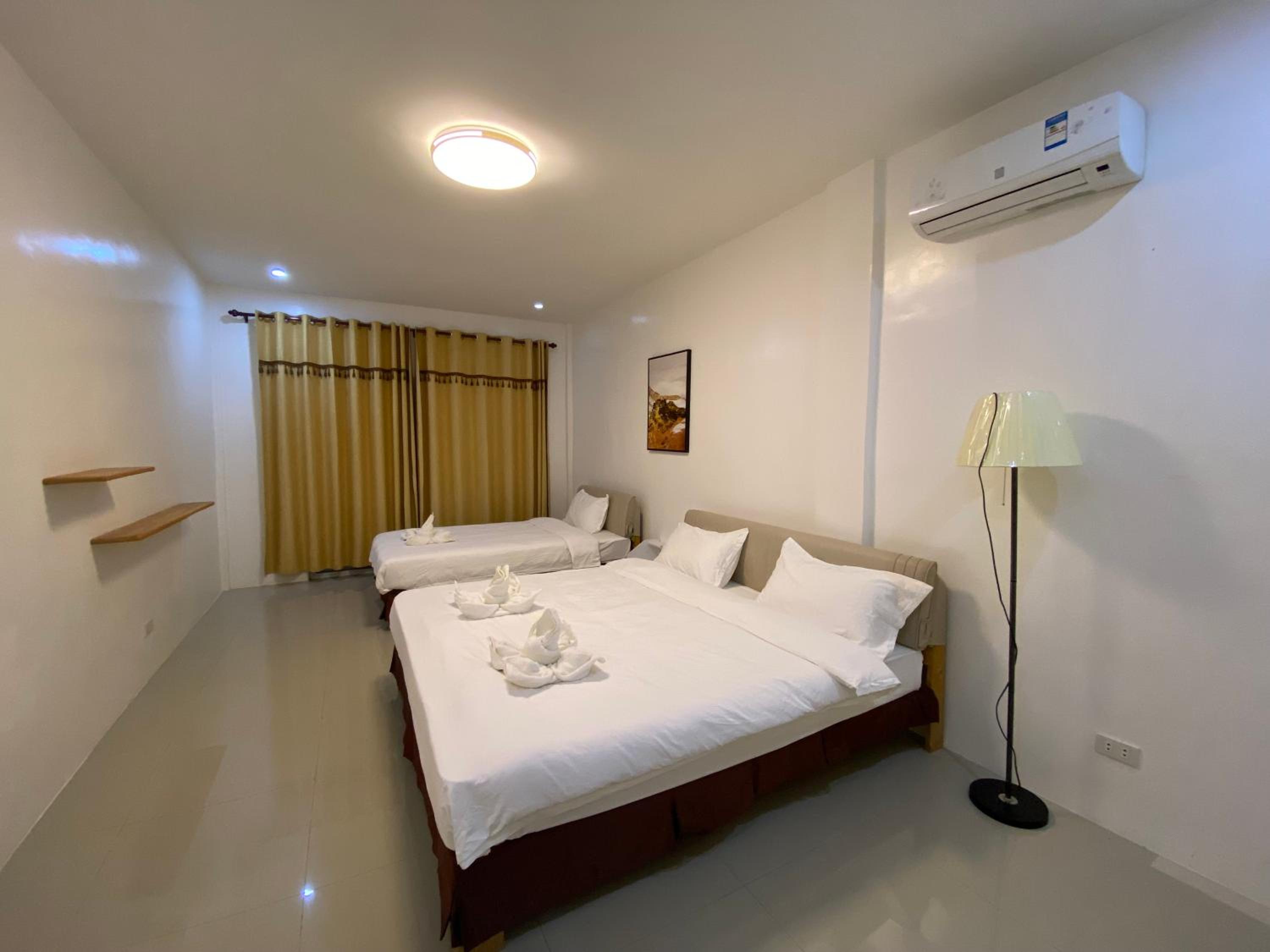 Two-Bedroom Villa - Photo 3