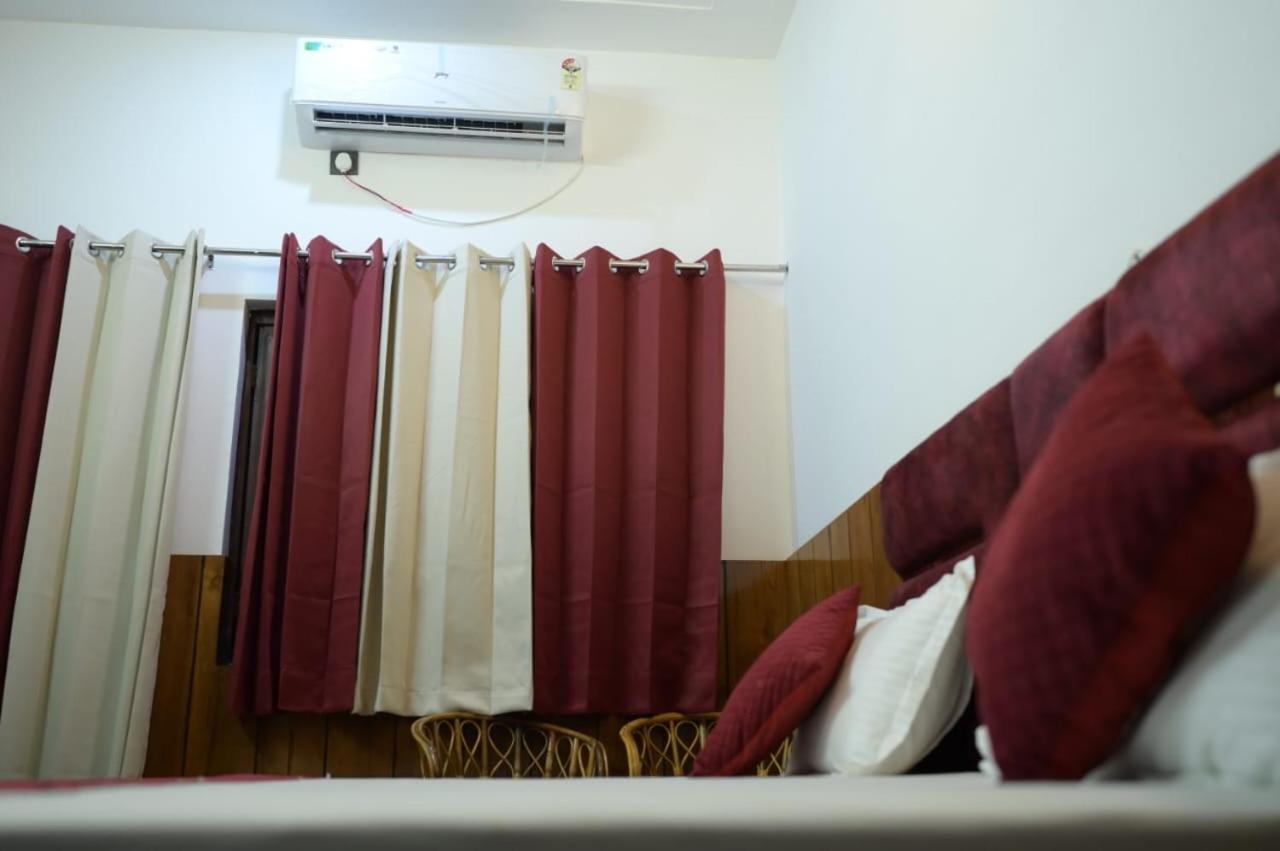 Budget Double Room photo 1