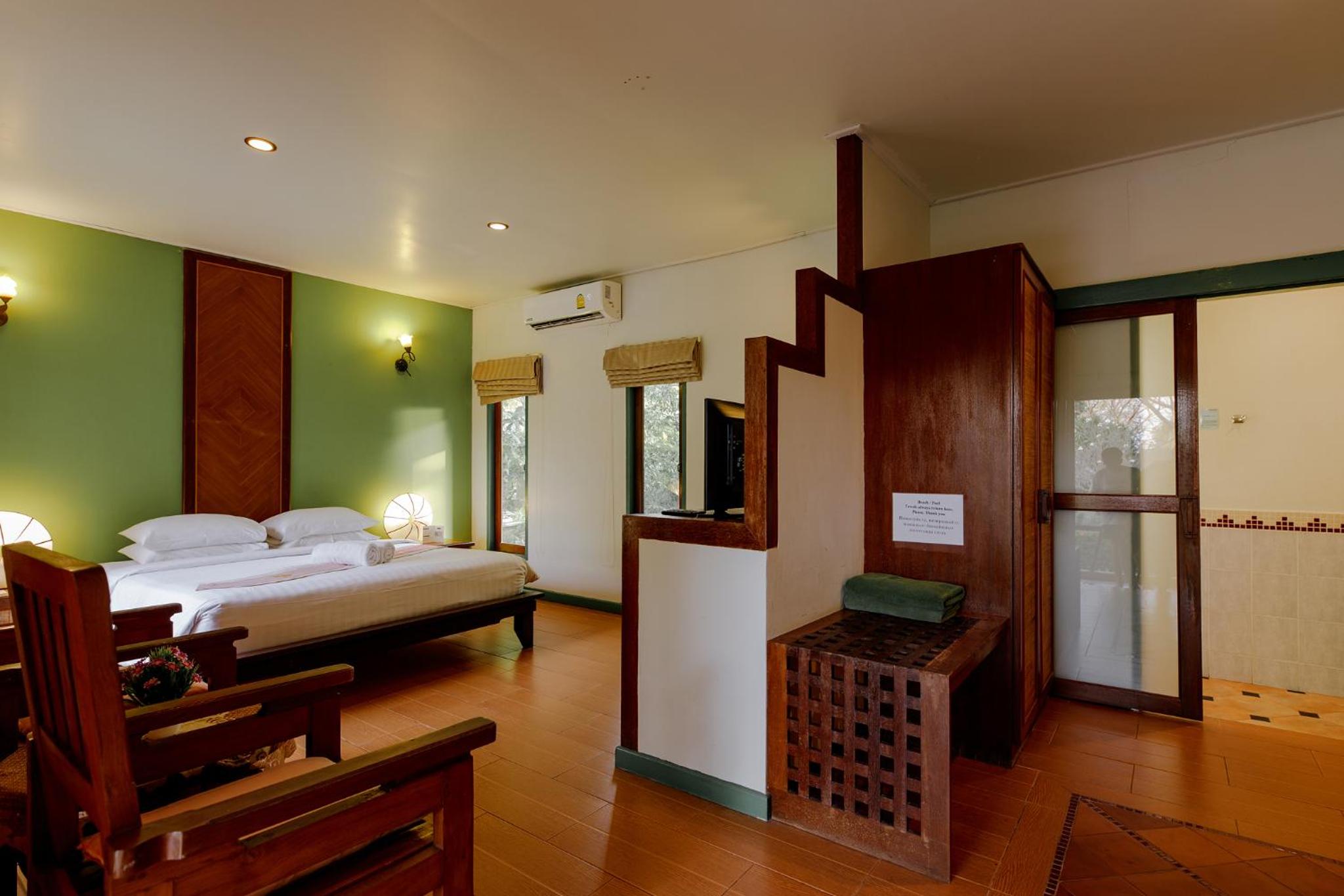 Superior Villa - Photo 5