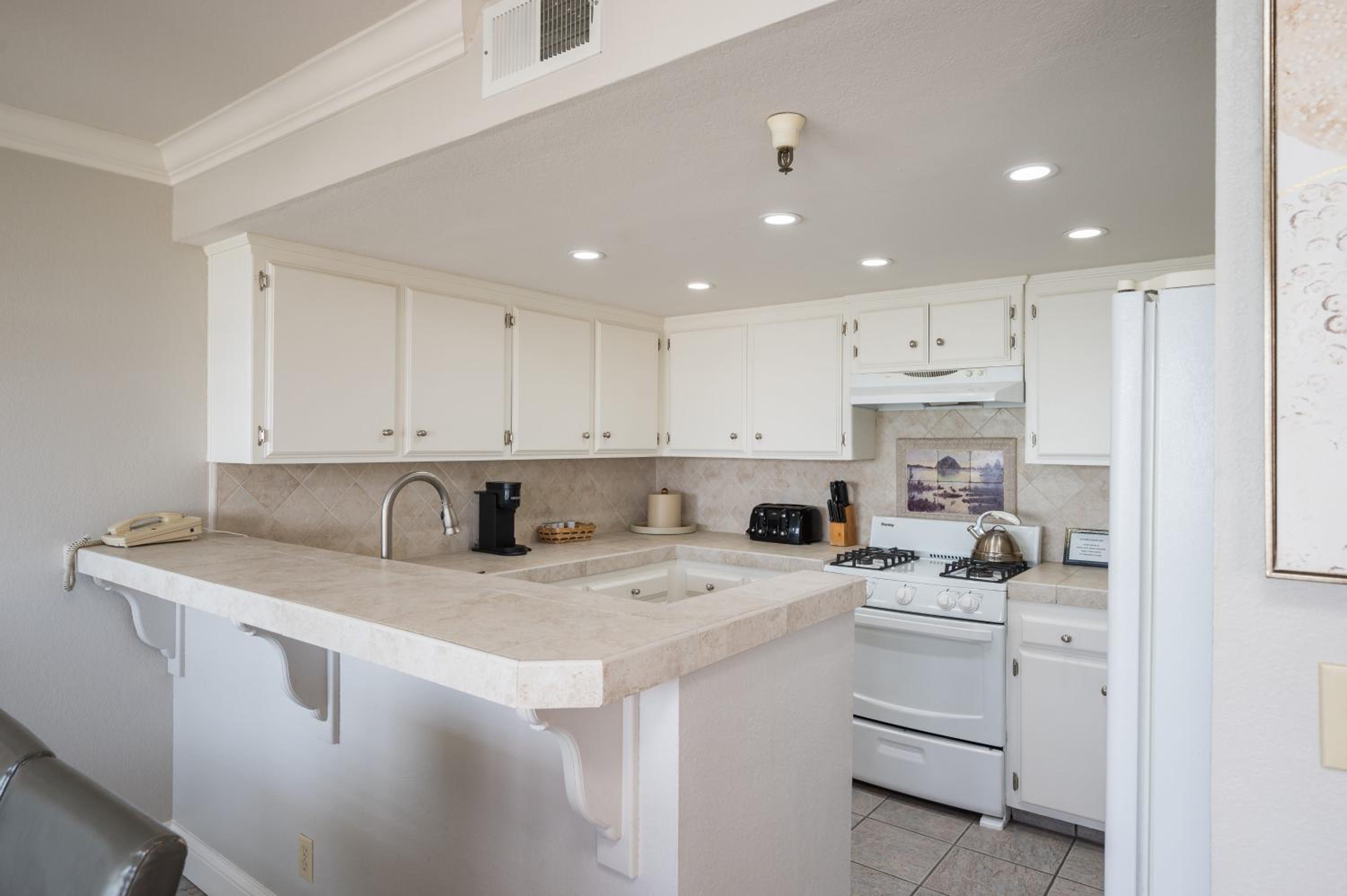 Family Suite with Balcony - Photo 4