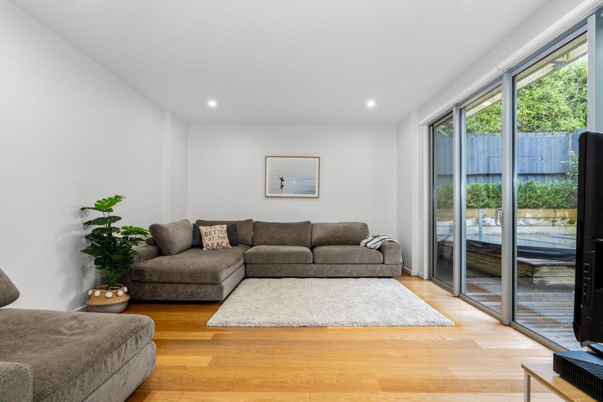 Four-Bedroom House photo 3