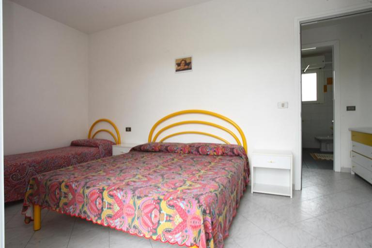 One-Bedroom Standard Apartment