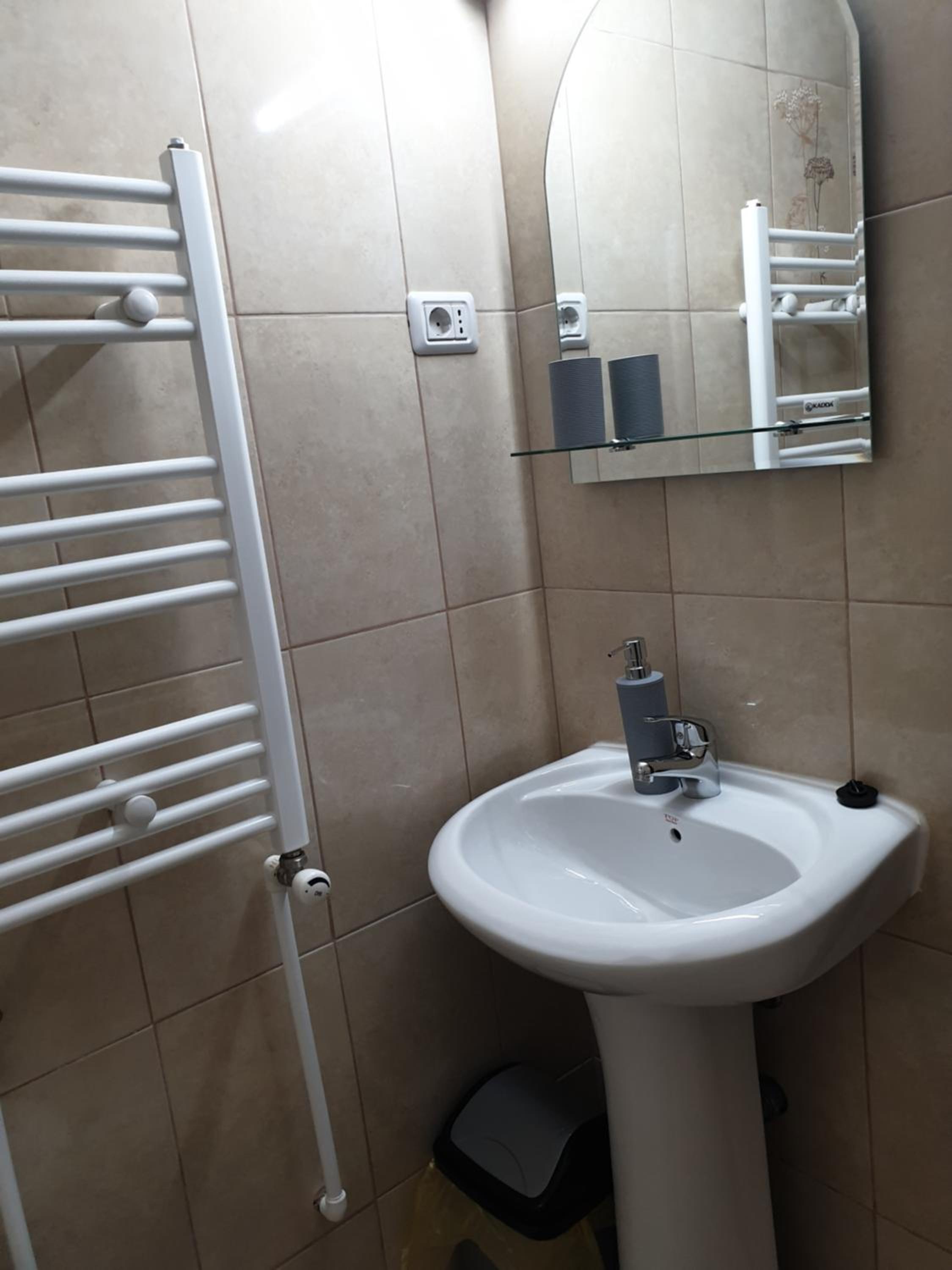 Deluxe Room (2 Adults + 1 Child) photo 2
