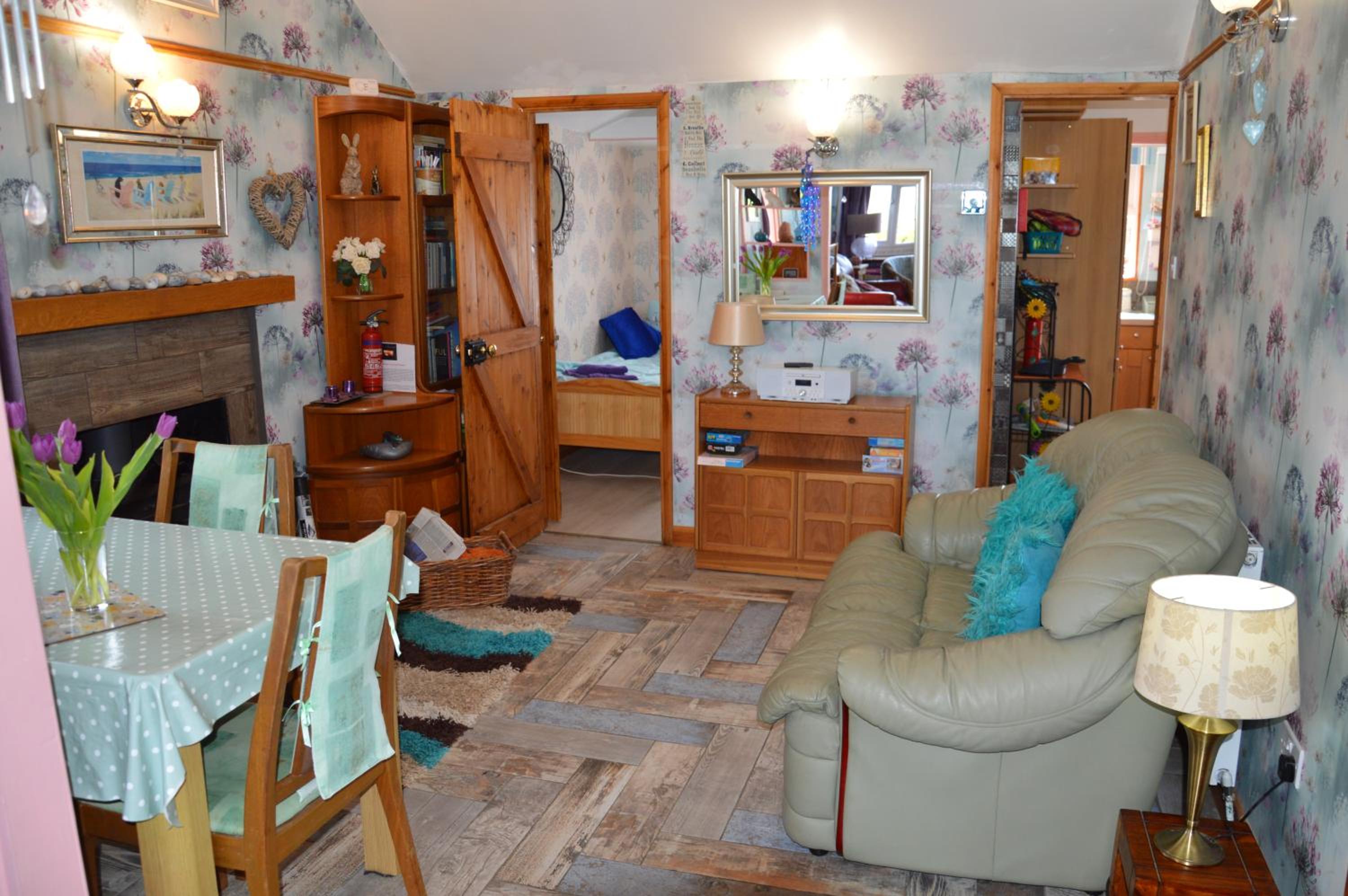 Two-Bedroom House photo 3