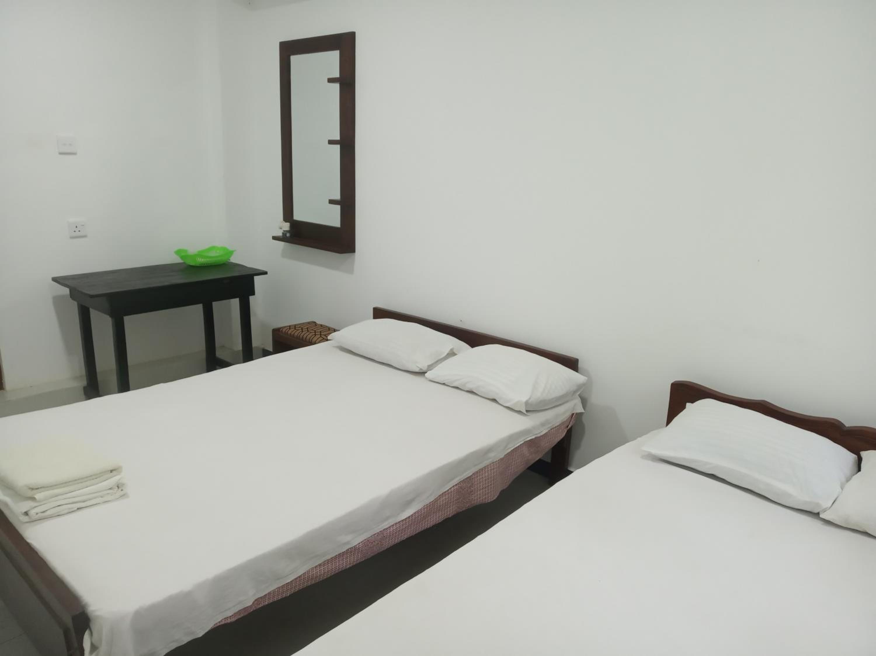 Budget Double or Twin Room photo 2