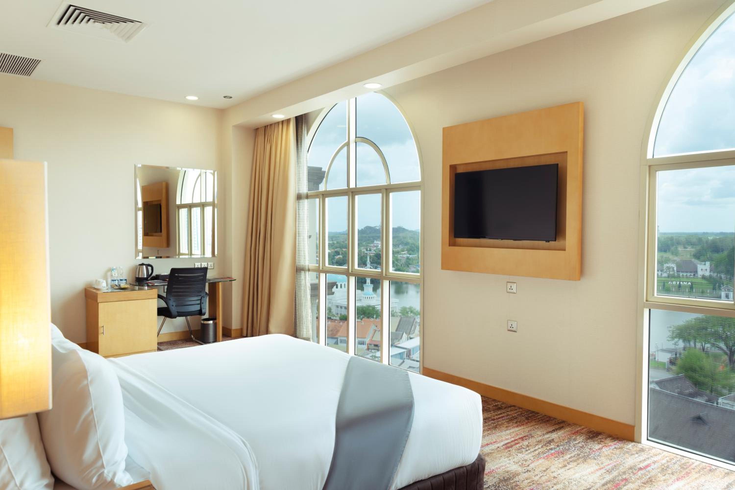 Waterfront Premier 2 Bedroom Suite (River View)