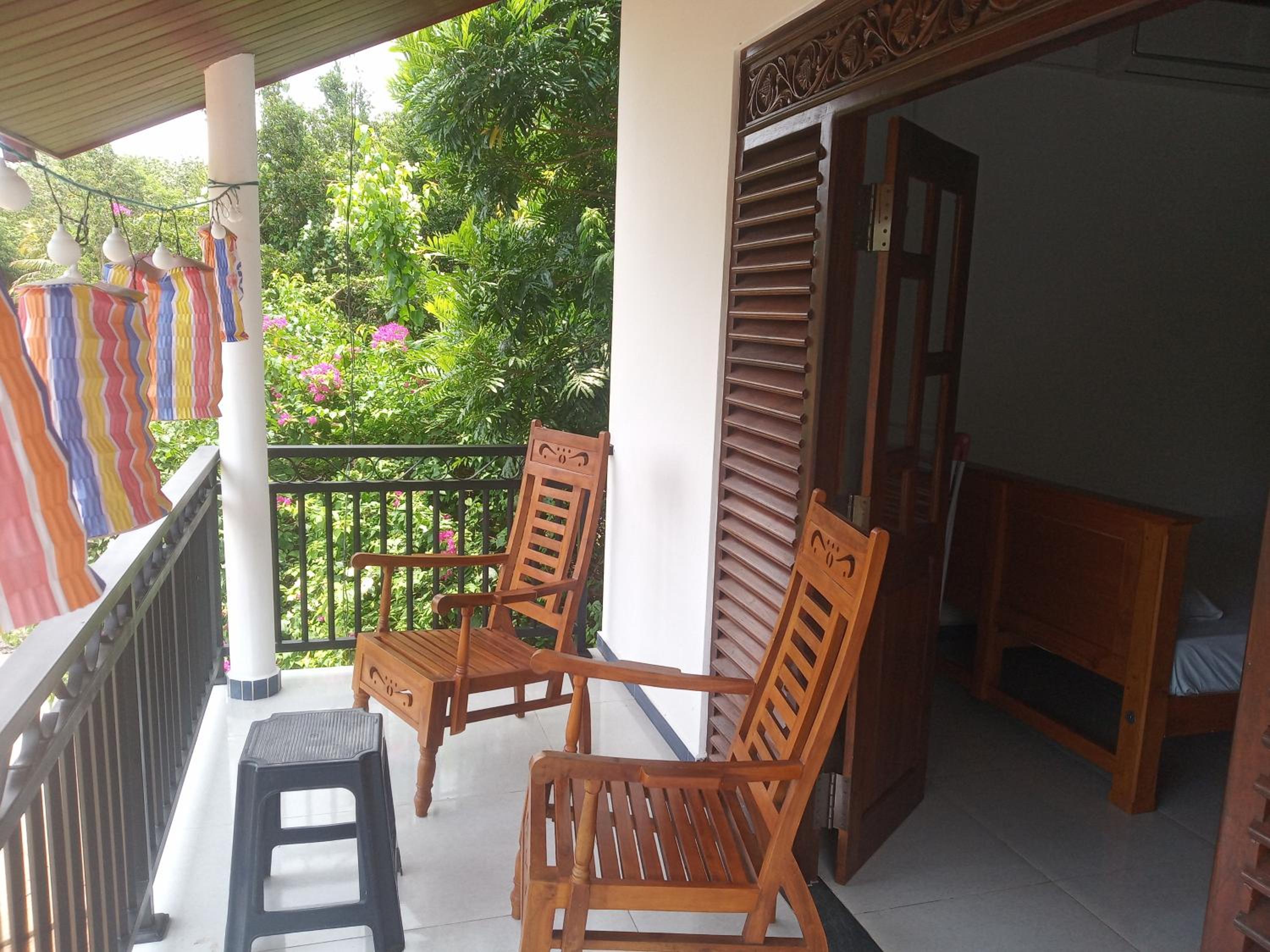 Family Room with Balcony photo 3