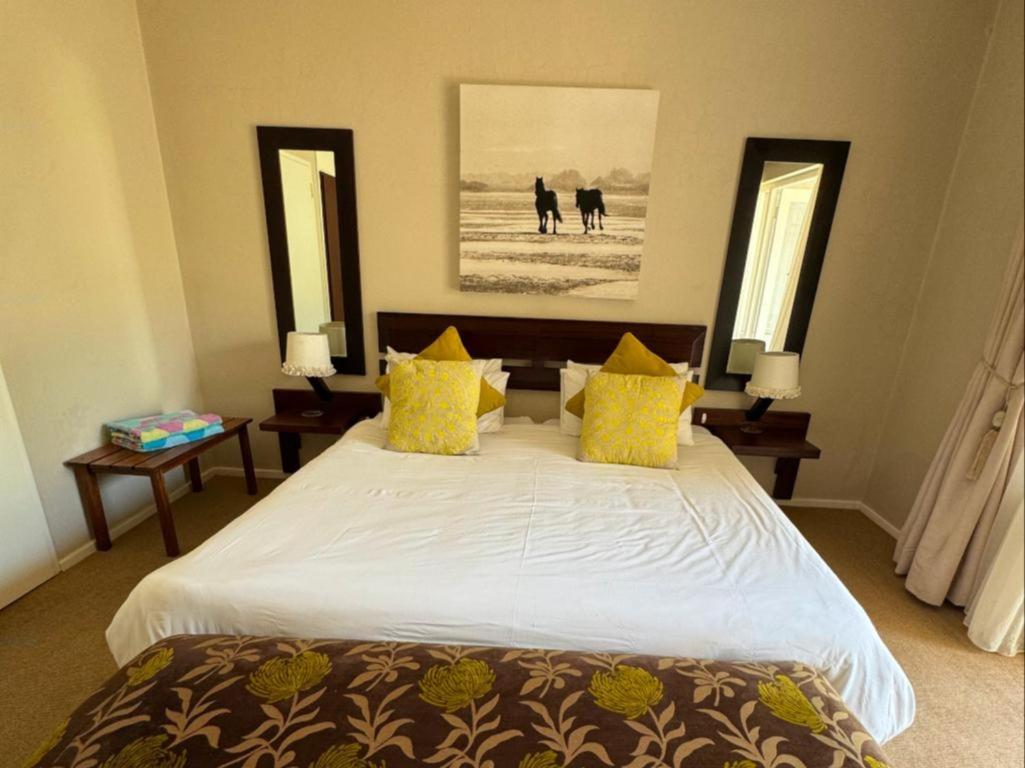 Classic King Room photo 2