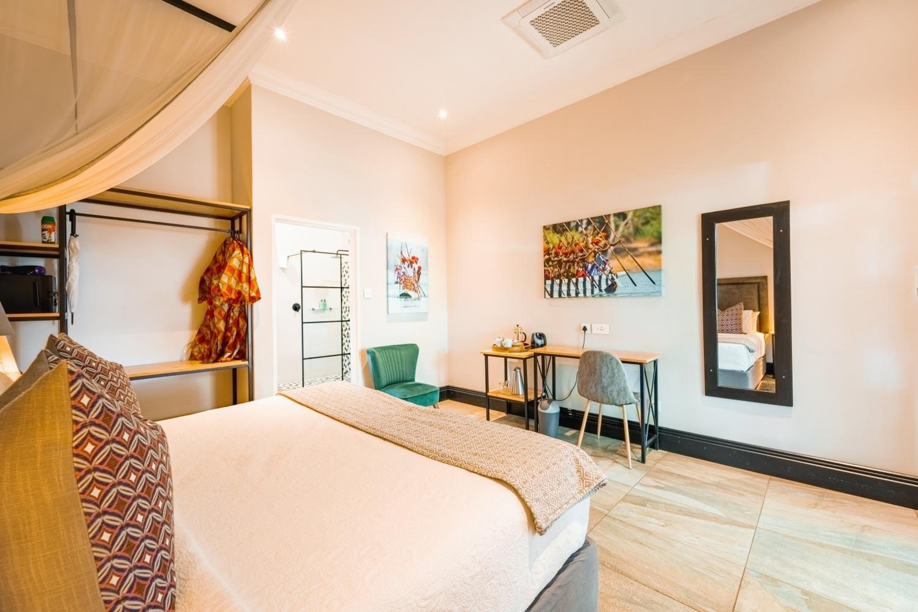 Superior Double or Twin Room photo 1