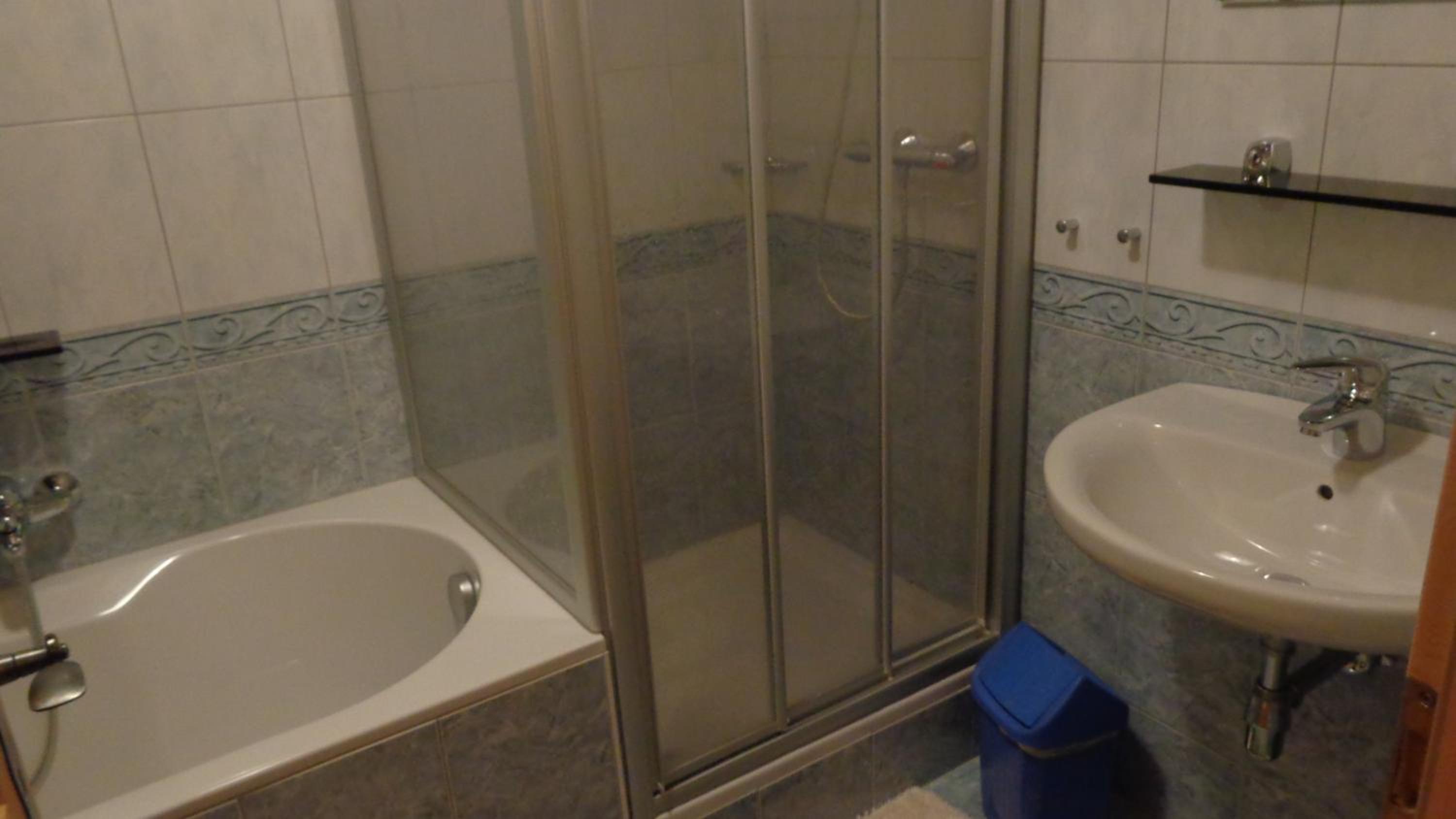 Two-Bedroom Apartment with Balcony - Photo 43