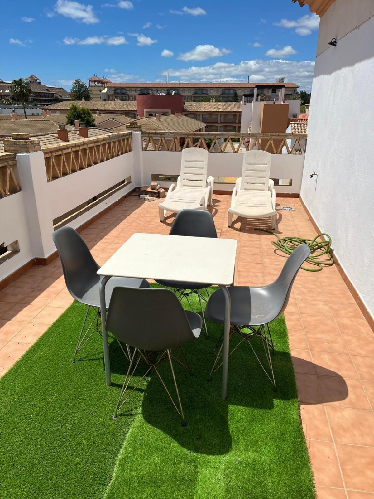 Maisonette photo 2