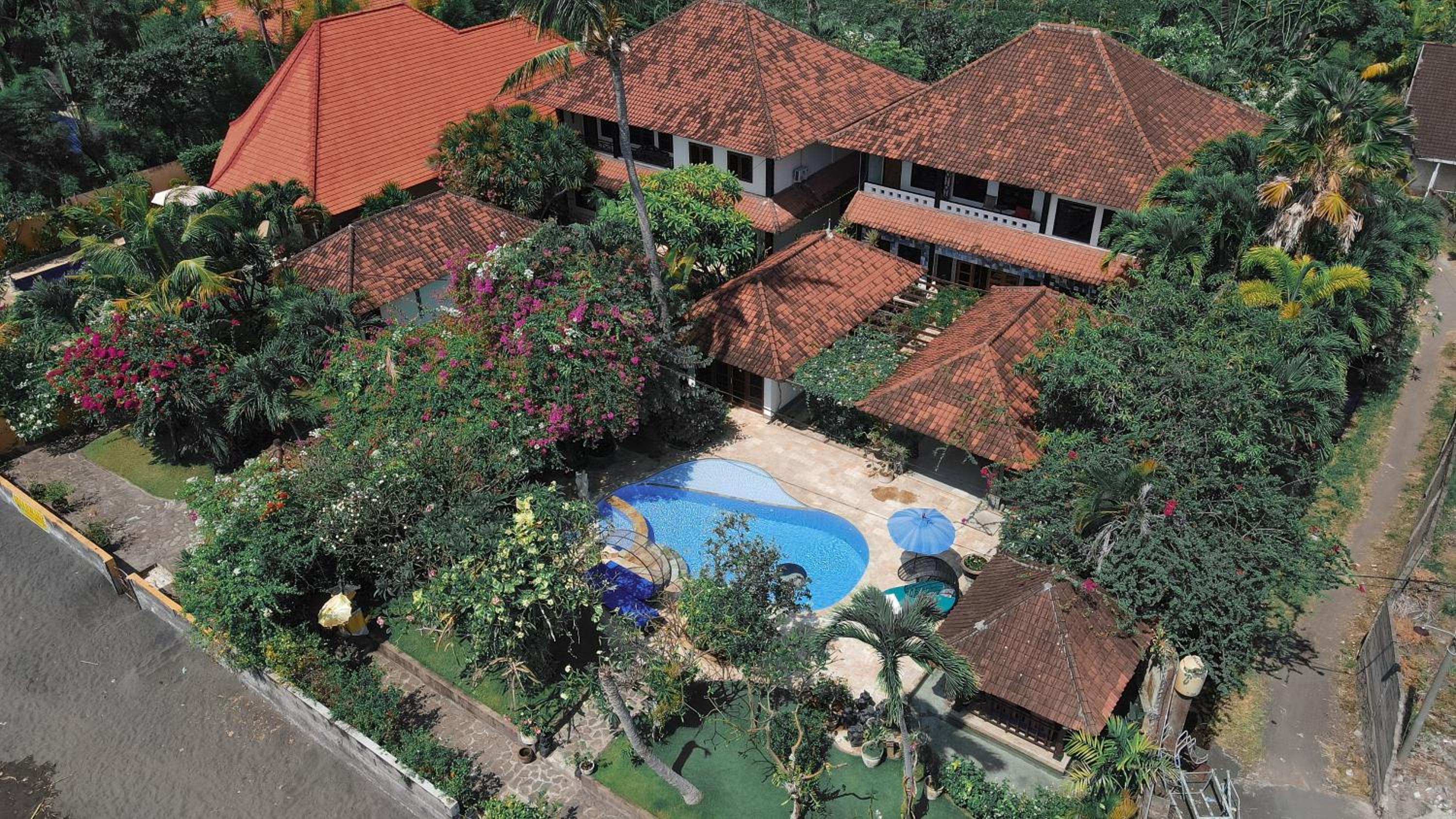 Villa with Private Pool photo 2