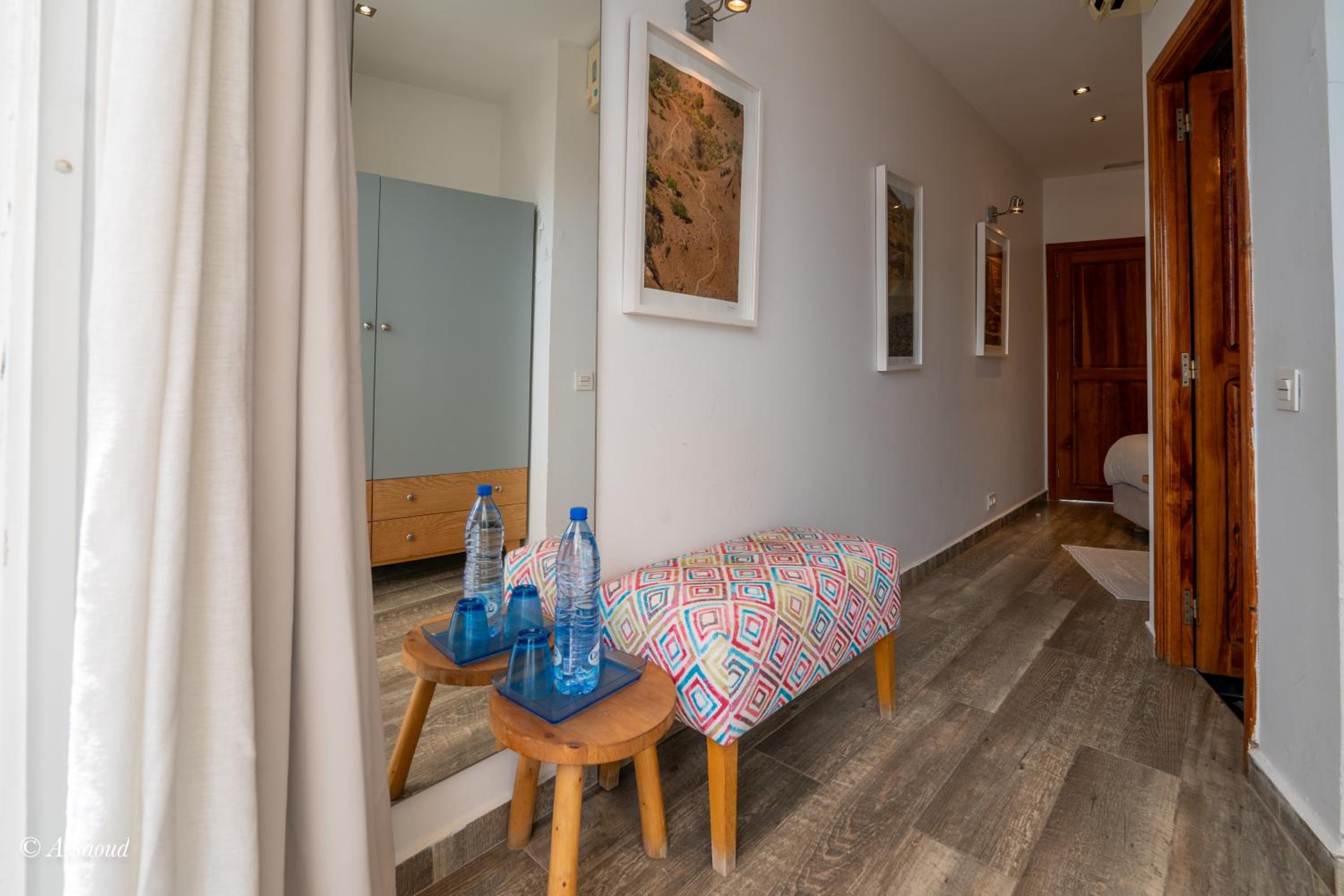 Double Room with Terrace - Photo 2