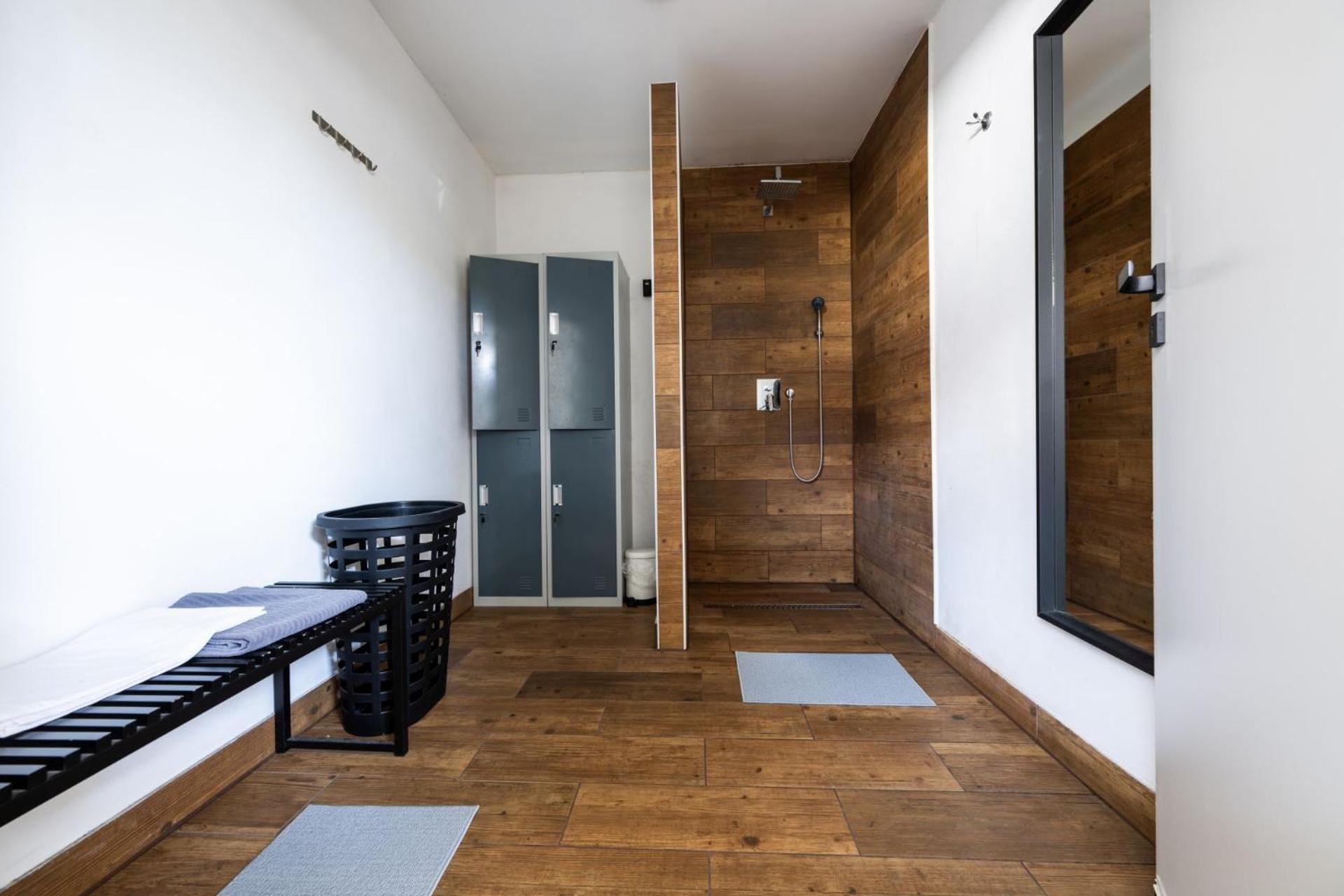 Double or Twin Room with Spa Access - Photo 10