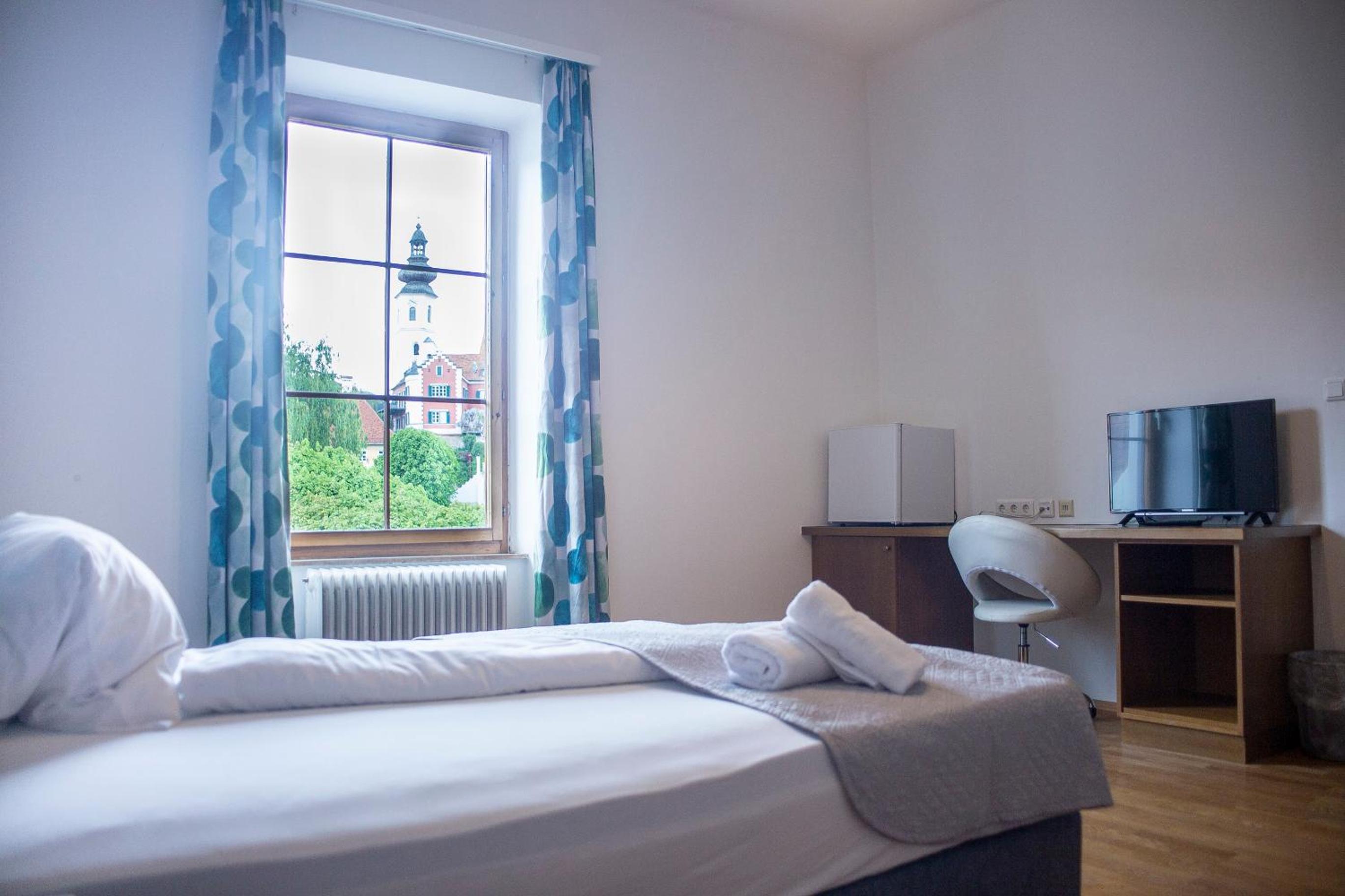 Standard Double Room photo 2