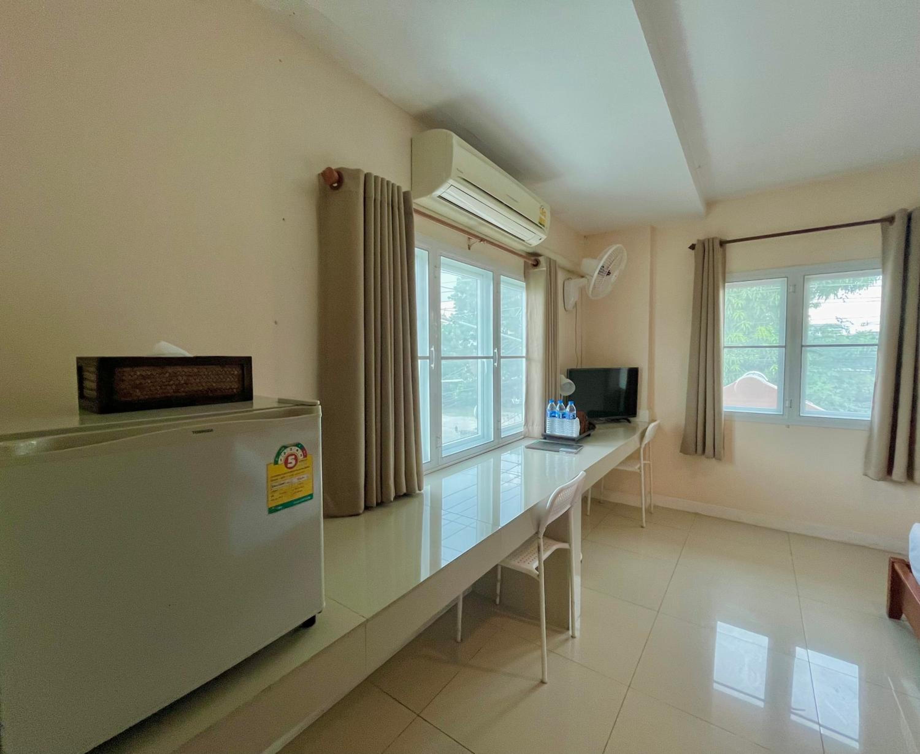 Deluxe Triple Room photo 3