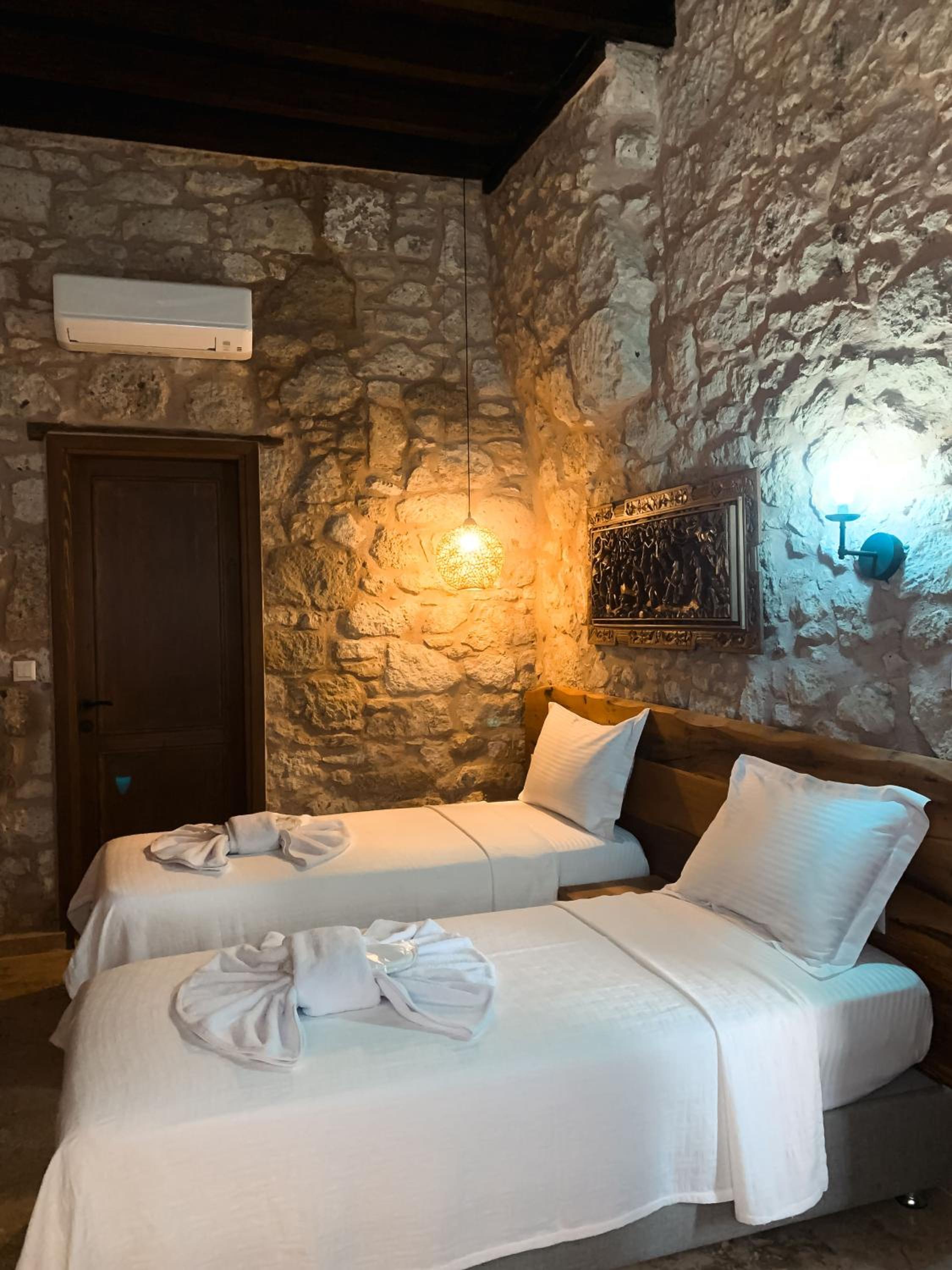 Deluxe Double Room photo 3